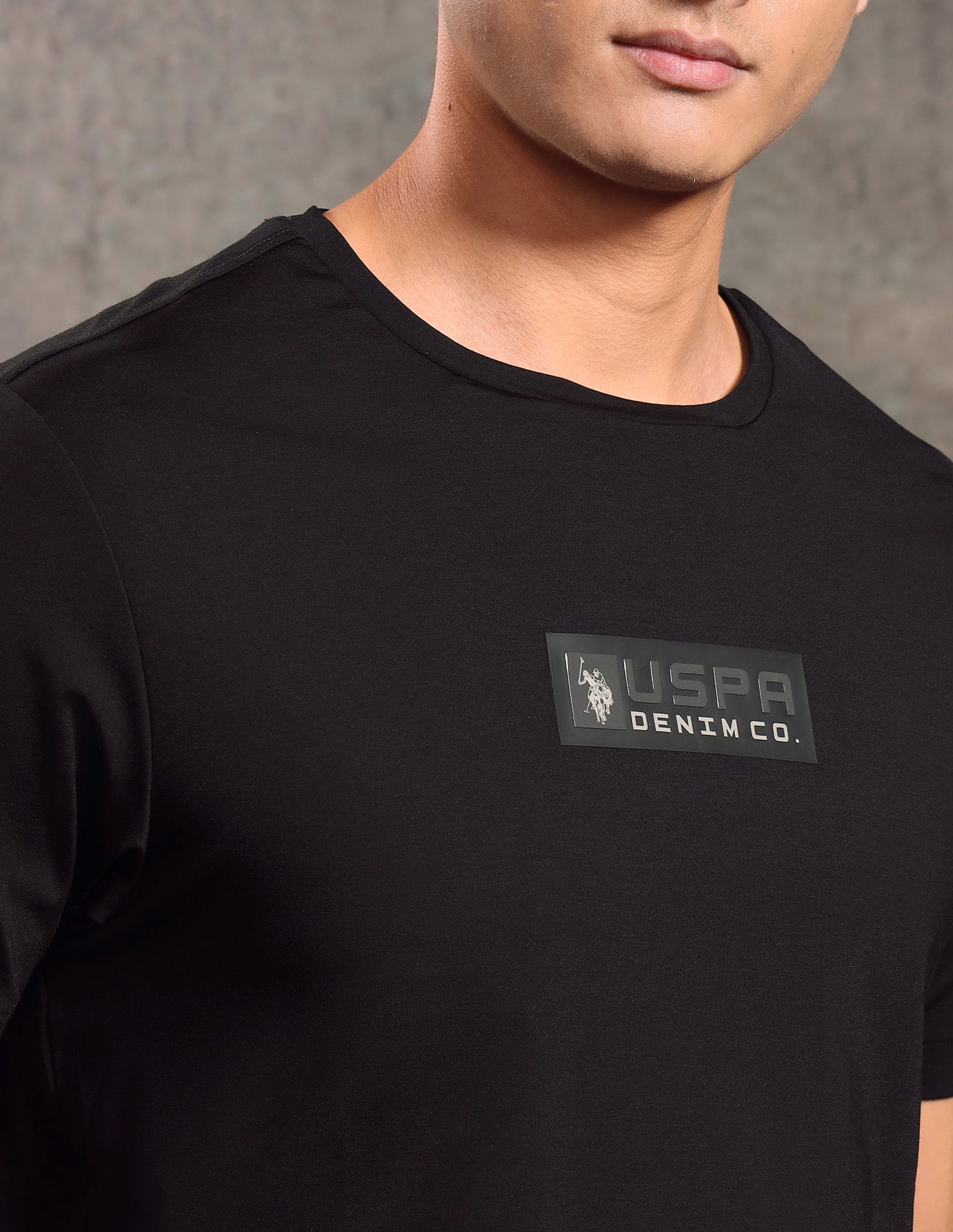 Solid Regular Fit T-shirt Black - U.S. POLO ASSN. | Large