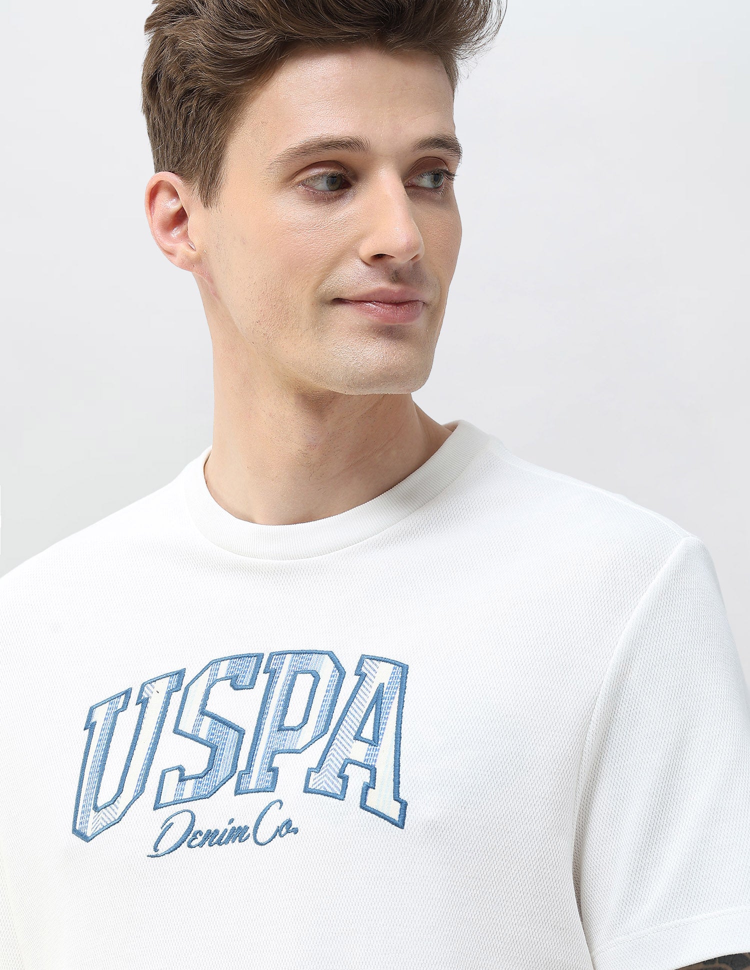 Motel On The Coast Muscle Fit T-Shirt Ivory - U.S. Polo Assn. India | Large