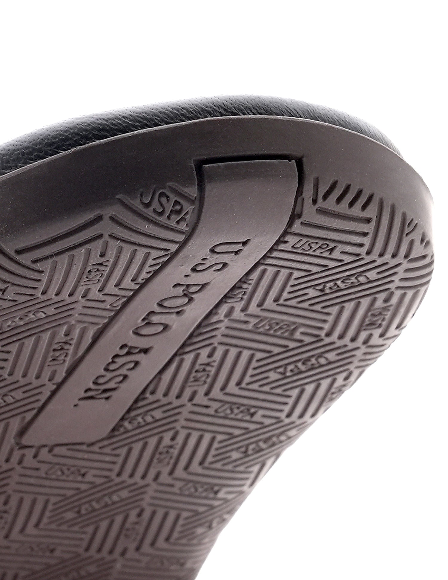 Men Broad Strap Hendrik Flip Flops Brown - U.S. Polo Assn. India | Large