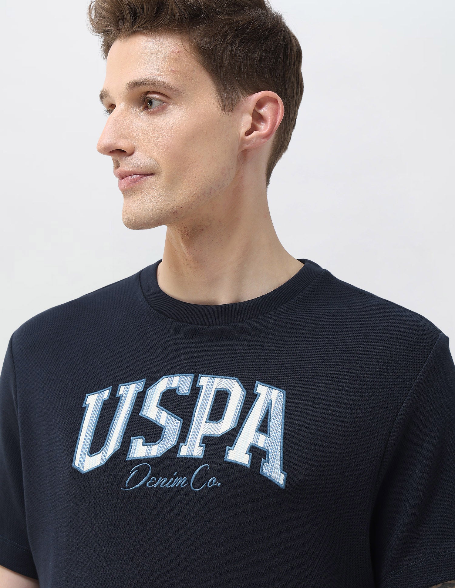 Brand Embroidered Motel On The Coast T-Shirt Navy - U.S. Polo Assn. India | Large