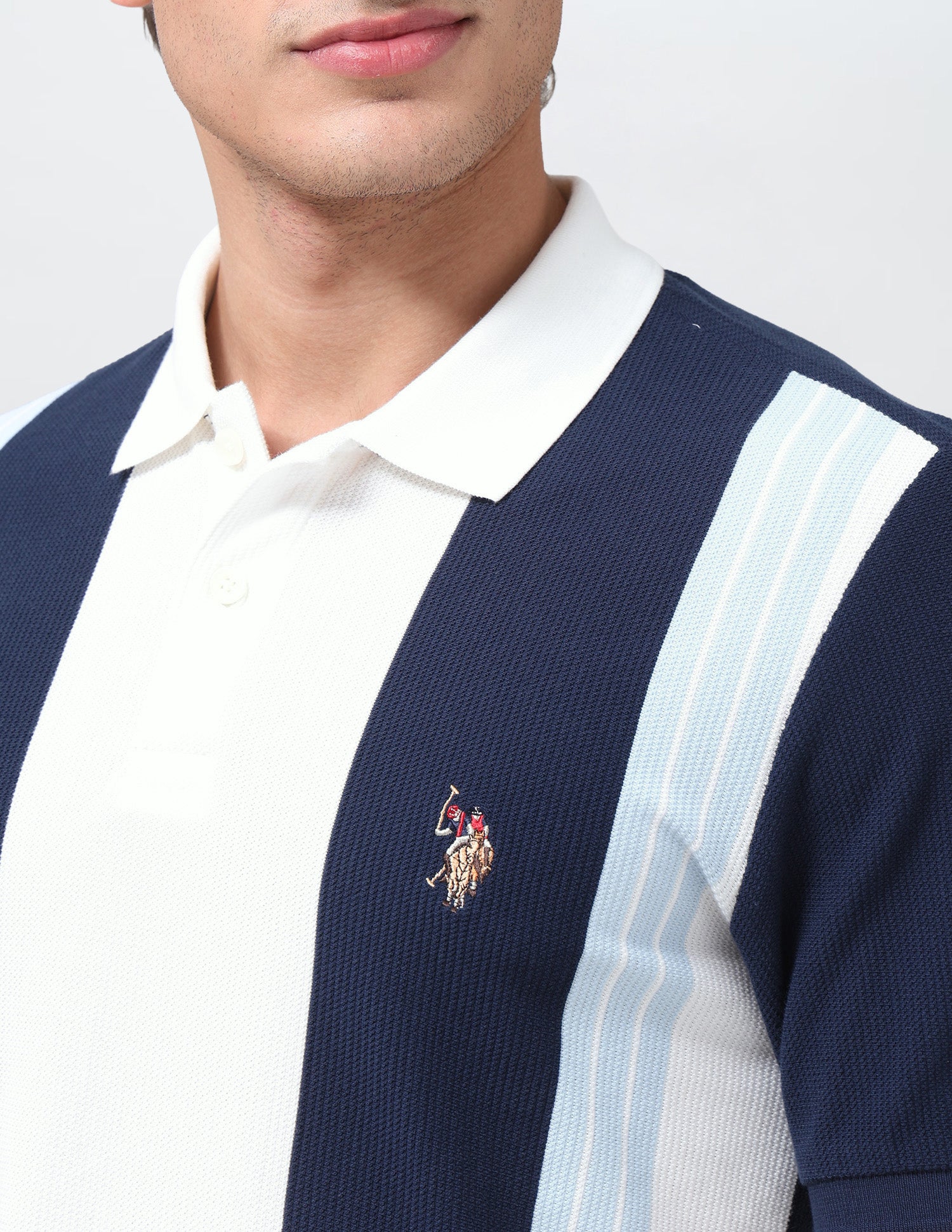 Vertical Striped Muscle Fit Polo Shirt Navy - U.S. Polo Assn. India | Large
