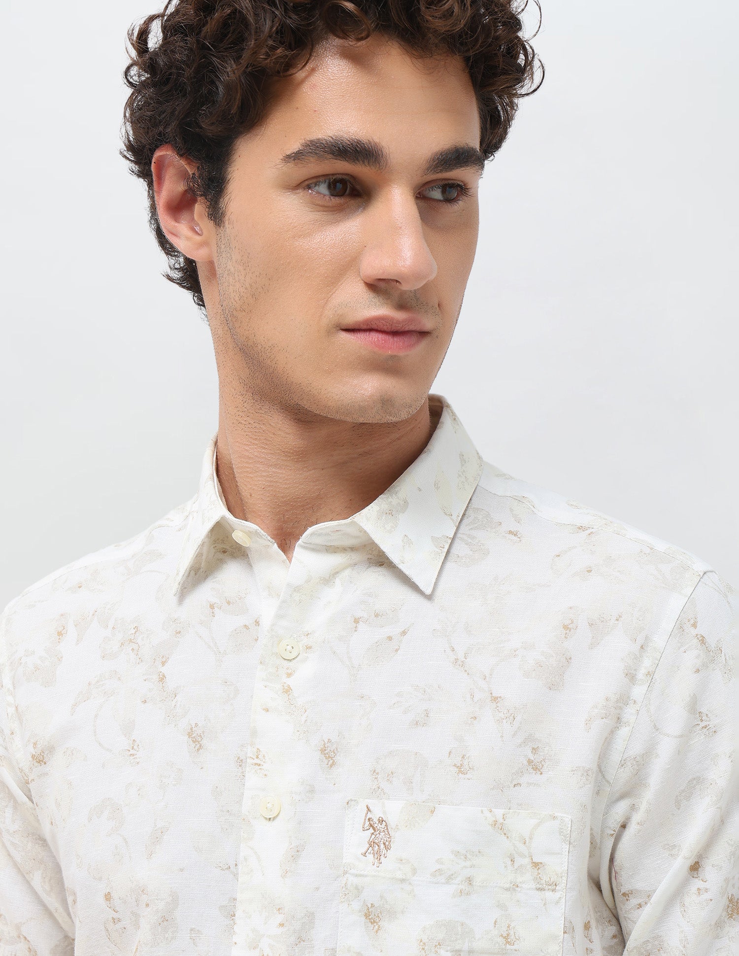 Floral Printed Regular Fit Shirt Ivory - U.S. Polo Assn. India | Large