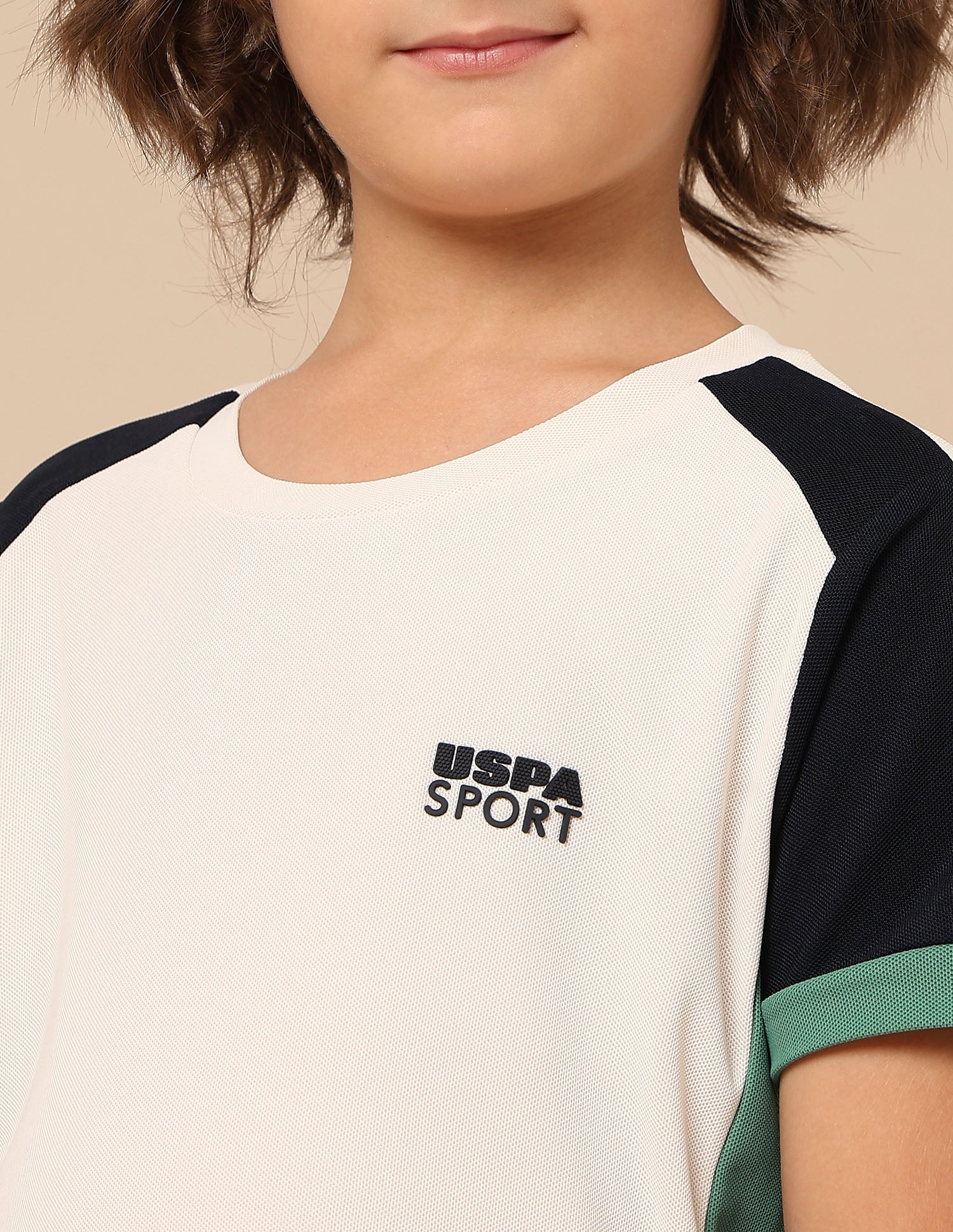Boys Colourblocked Regular Fit T-Shirt Off White - U.S. POLO ASSN. | Large