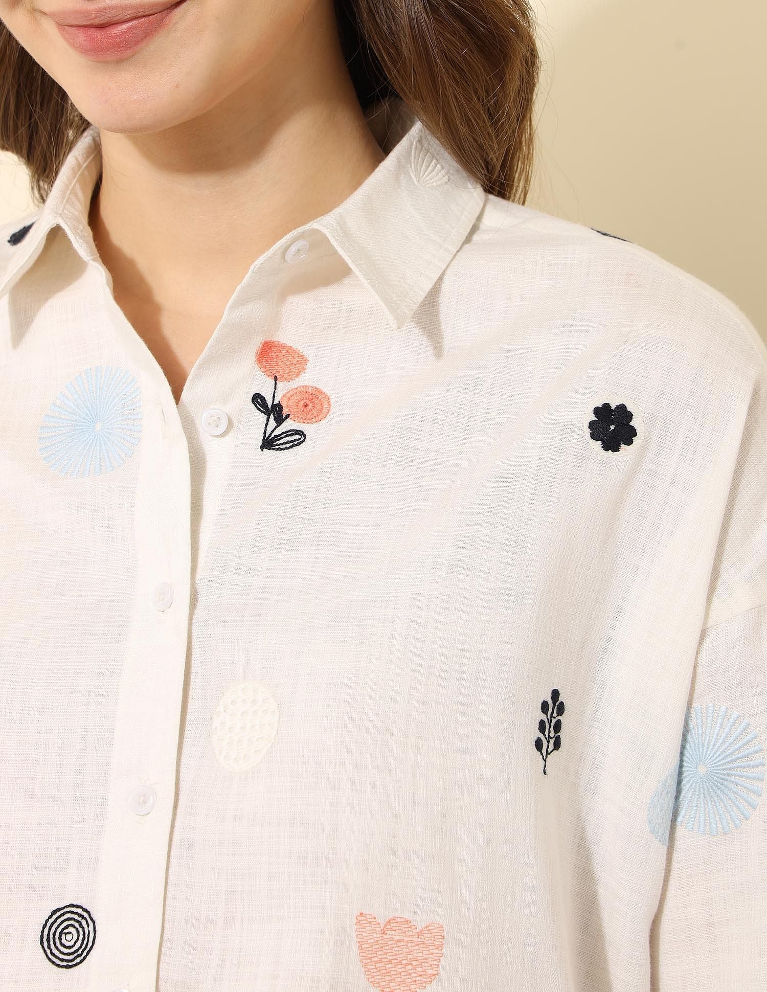 Oversized Floral Embroidered Shirt Off White - U.S. Polo Assn. India | Large