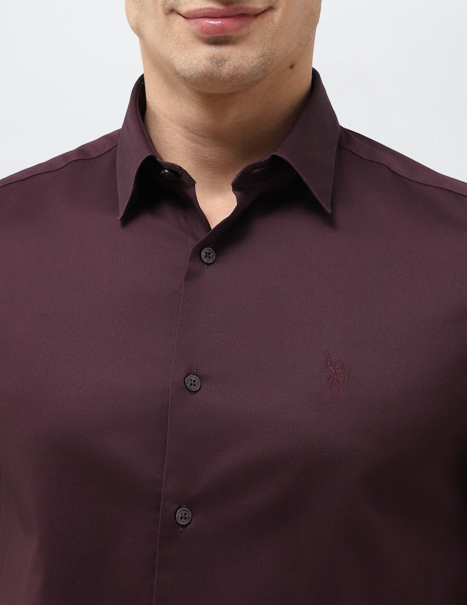Tailored Fit Solid Shirt Wine - U.S. Polo Assn. India | Large
