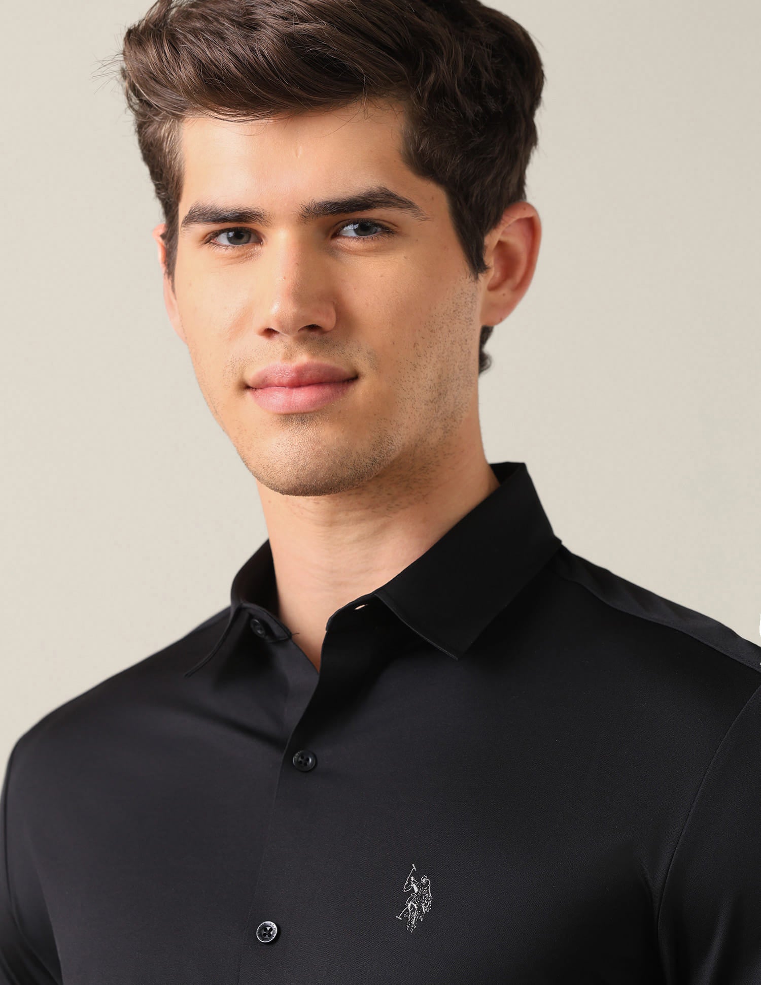 Tailored Fit Knitted Shirt Black - U.S. Polo Assn. India | Large