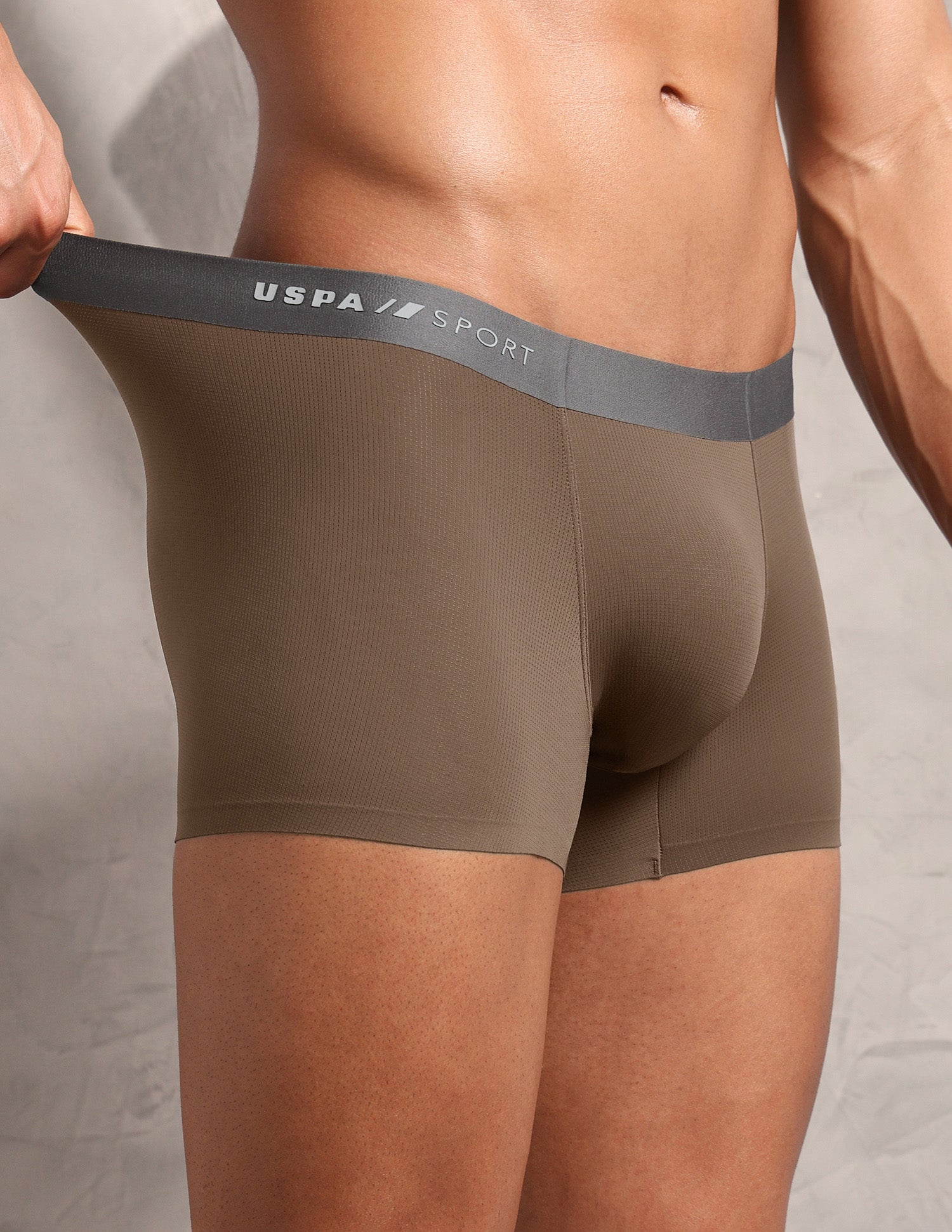 Signature Sports Mesh RT009 Seamless Trunk Partridge - U.S. Polo Assn. India | Large