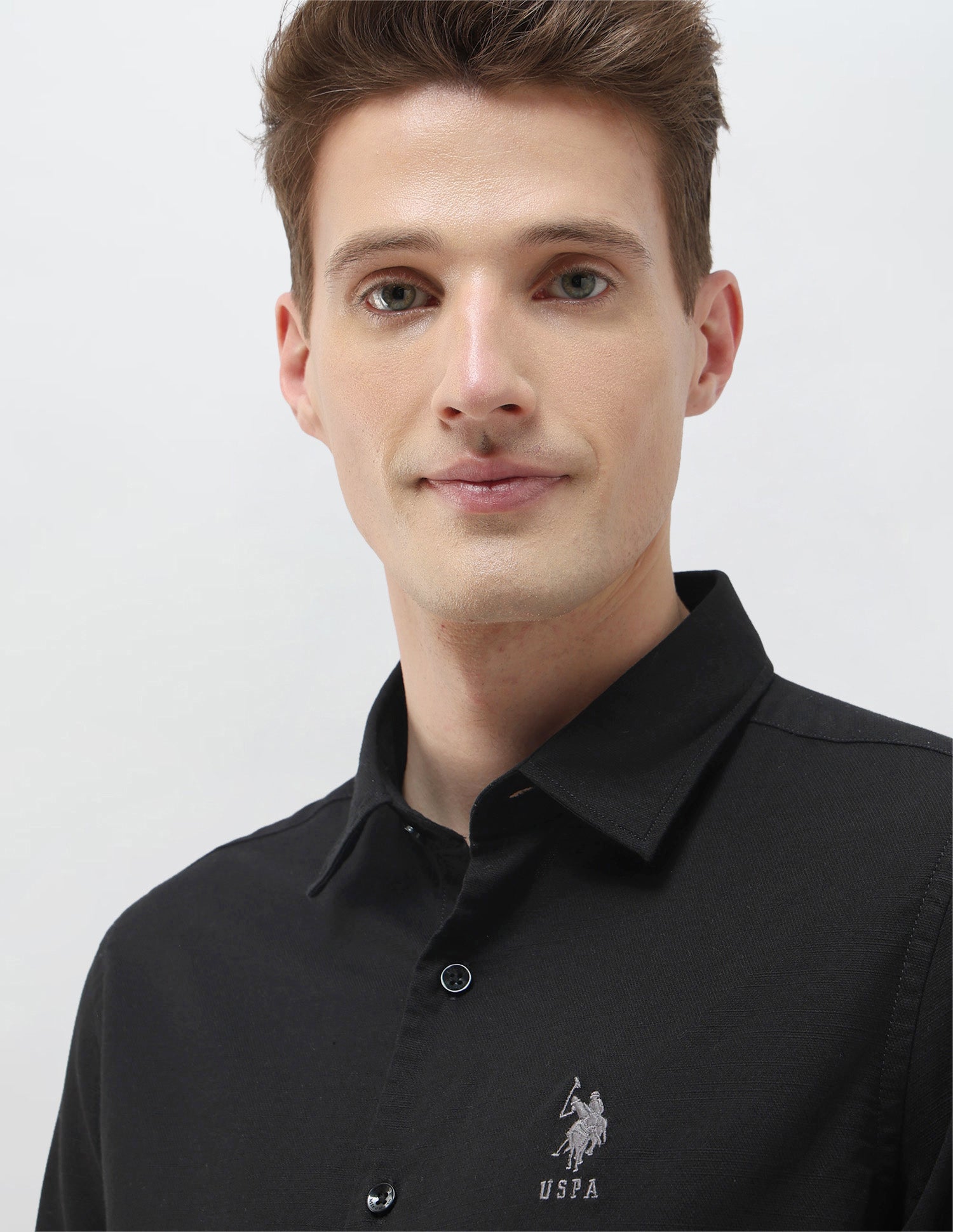 Solid Summer House Regular Fit Shirt Black - U.S. Polo Assn. India | Large