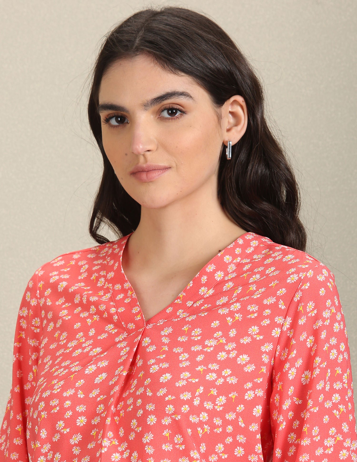 V-Neck Floral Top CORAL - U.S. Polo Assn. India | Large