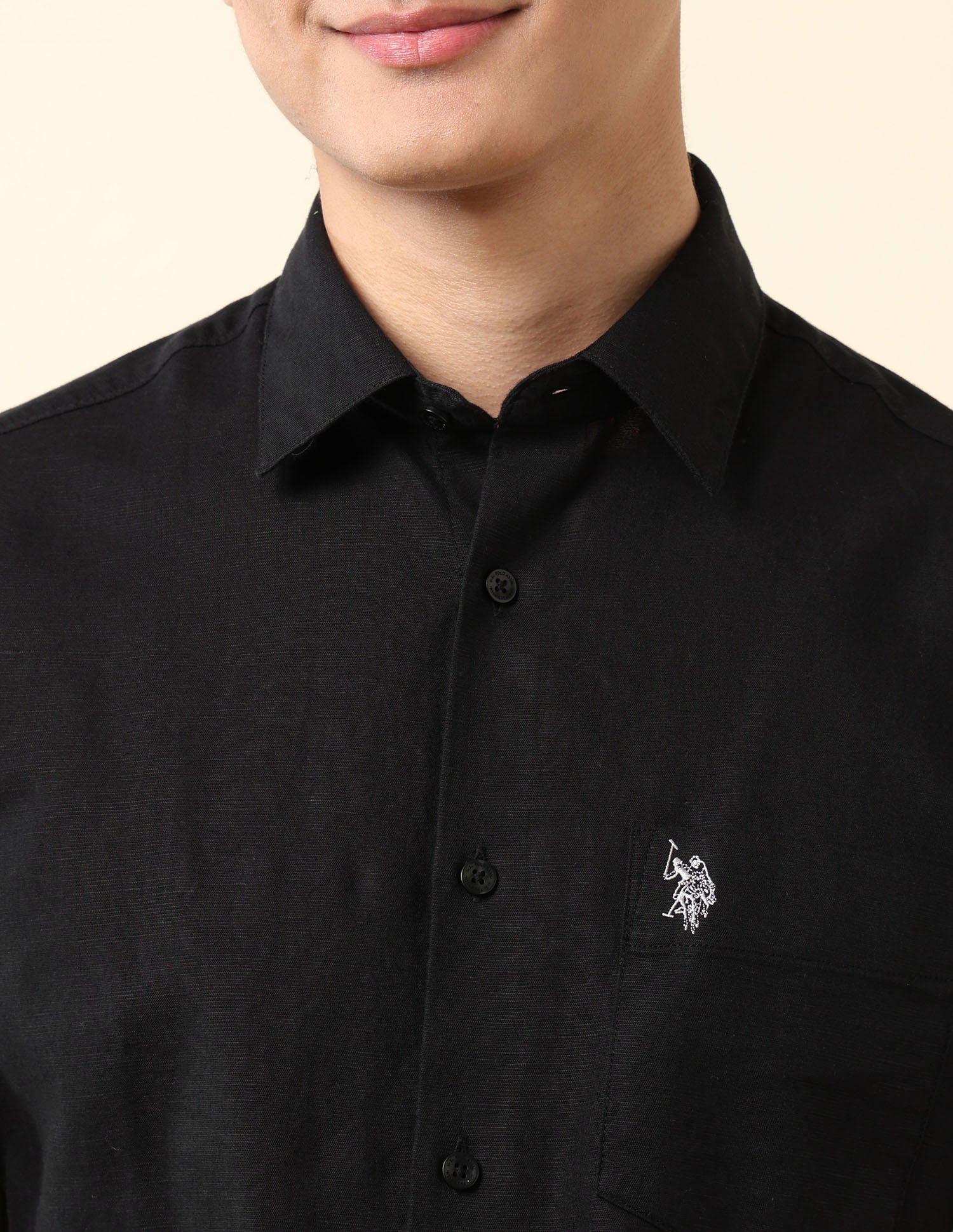 Tailored Fit Solid Shirt Black - U.S. Polo Assn. India | Large