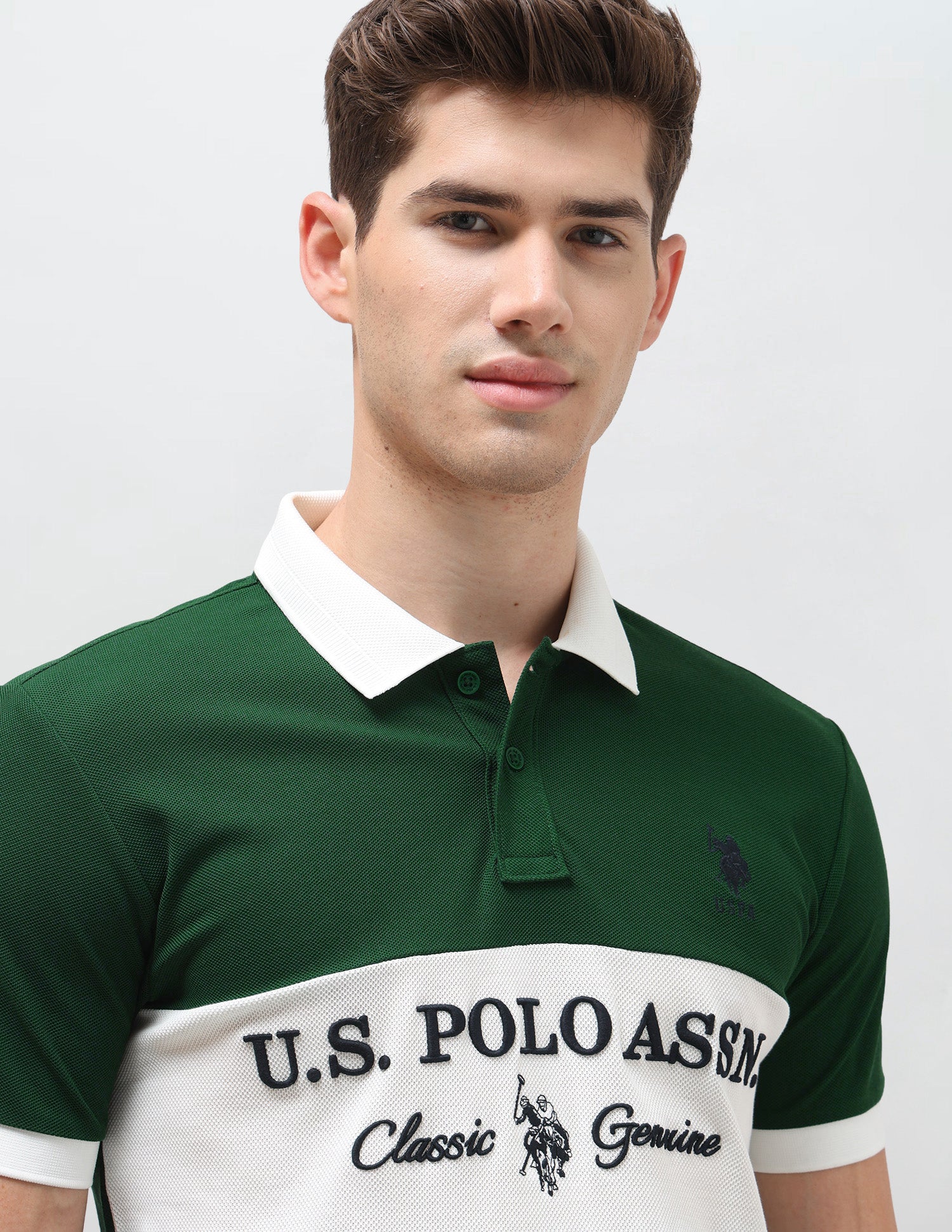Colourblocked Brand Embroidered Slim Fit Polo Shirt Green - U.S. Polo Assn. India | Large