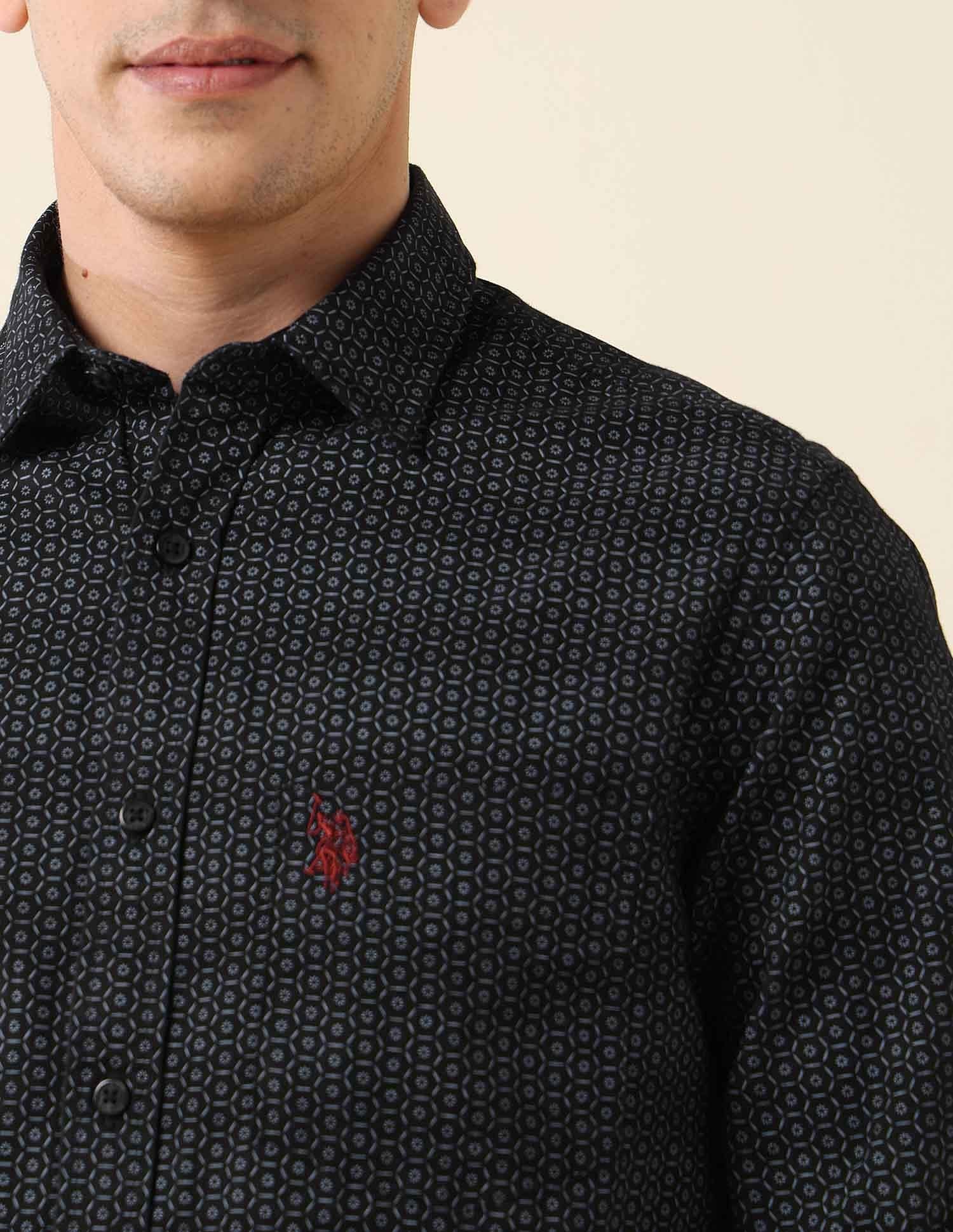 Tailored Fit Dobby Shirt Black - U.S. Polo Assn. India | Large