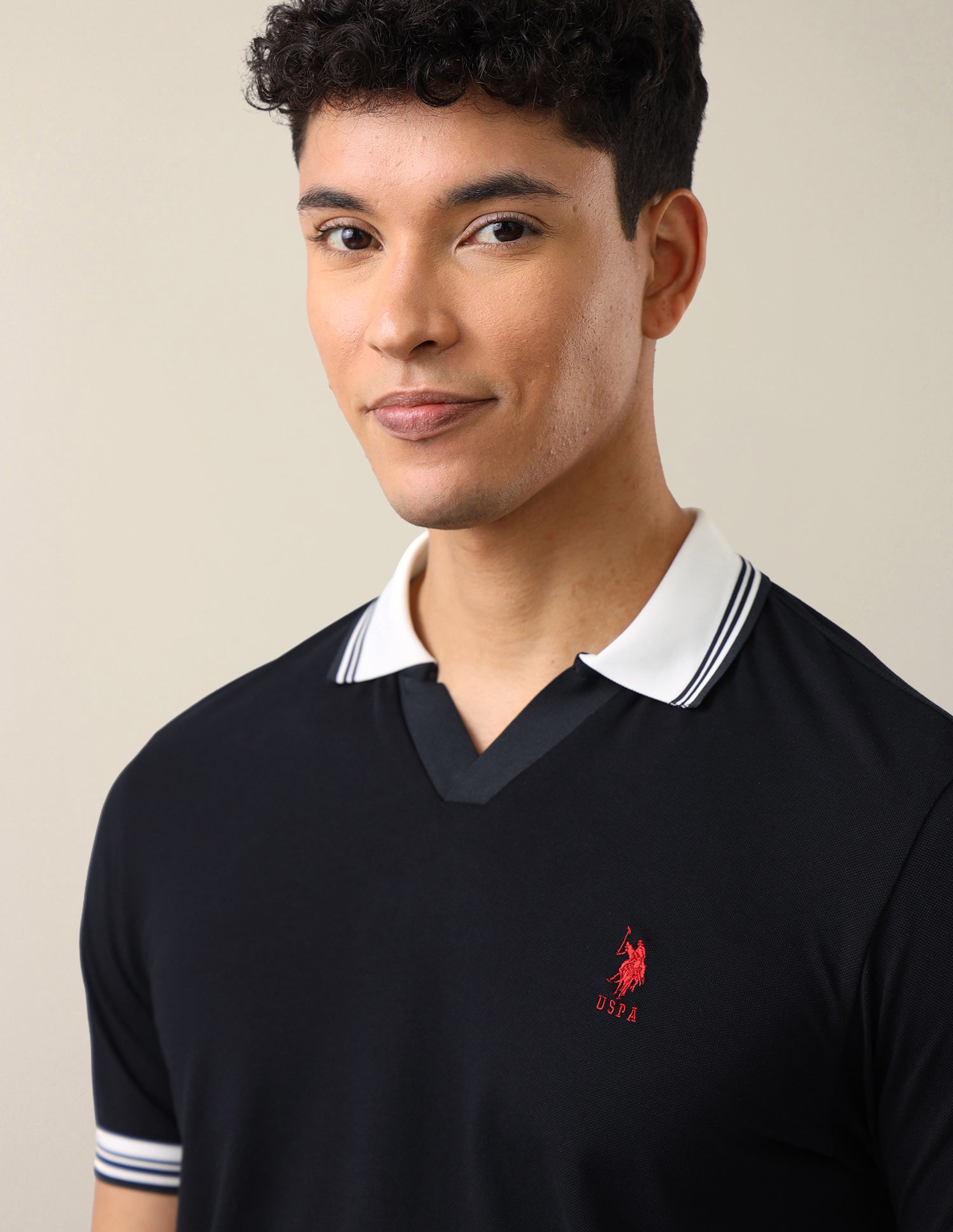 Solid Slim Fit Polo Shirt Navy - U.S. Polo Assn. India | Large