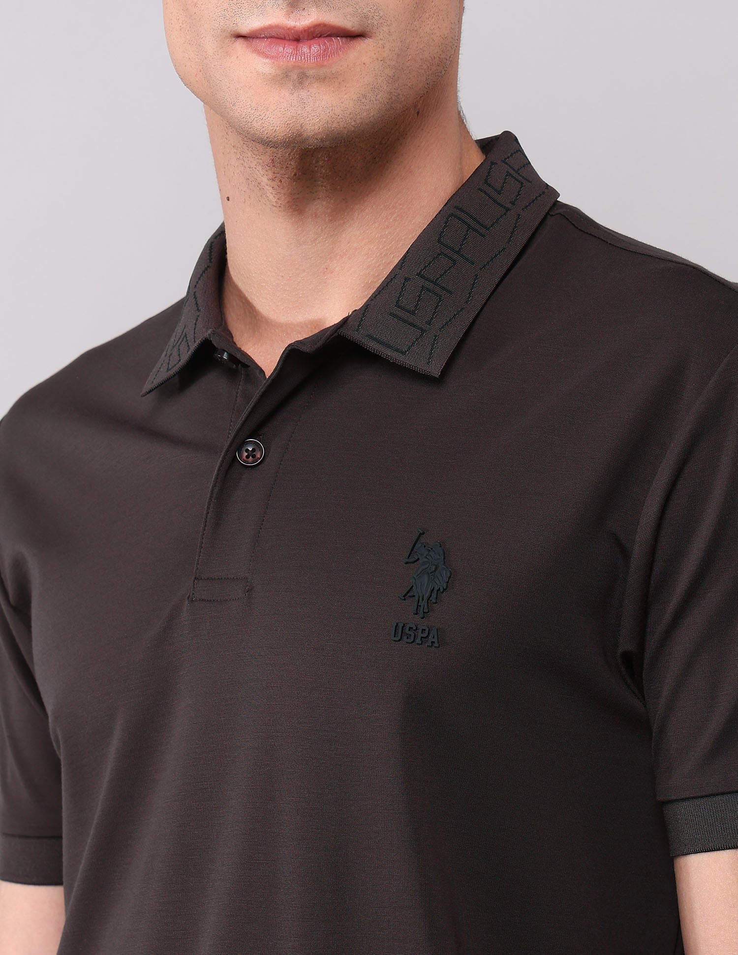 Solid Muscle Fit Polo Shirt Choco - U.S. Polo Assn. India | Large