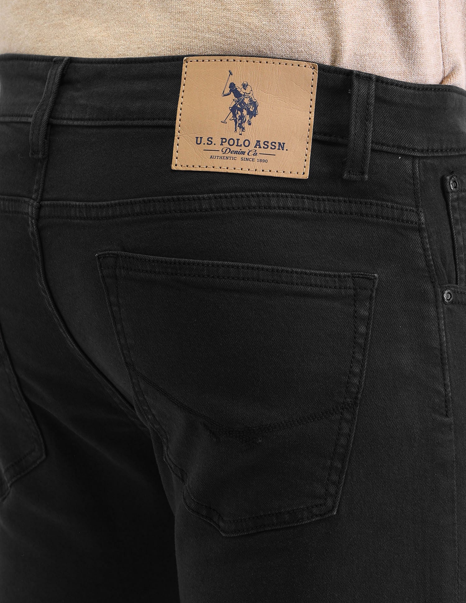 Henry Cropped Fit Jeans Black - U.S. Polo Assn. India | Large