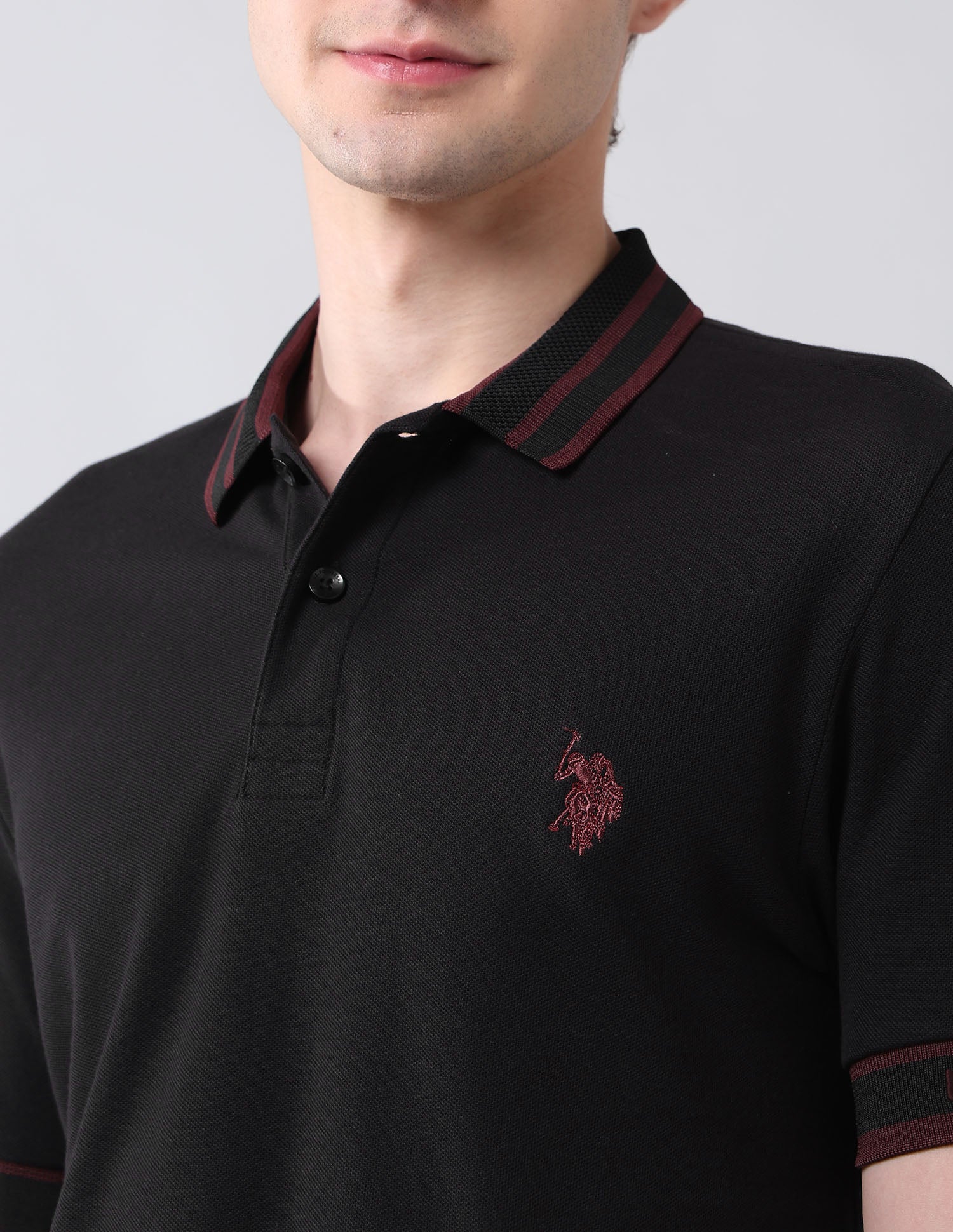 Solid Pure Cotton Black Label Polo Shirt Black - U.S. Polo Assn. India | Large