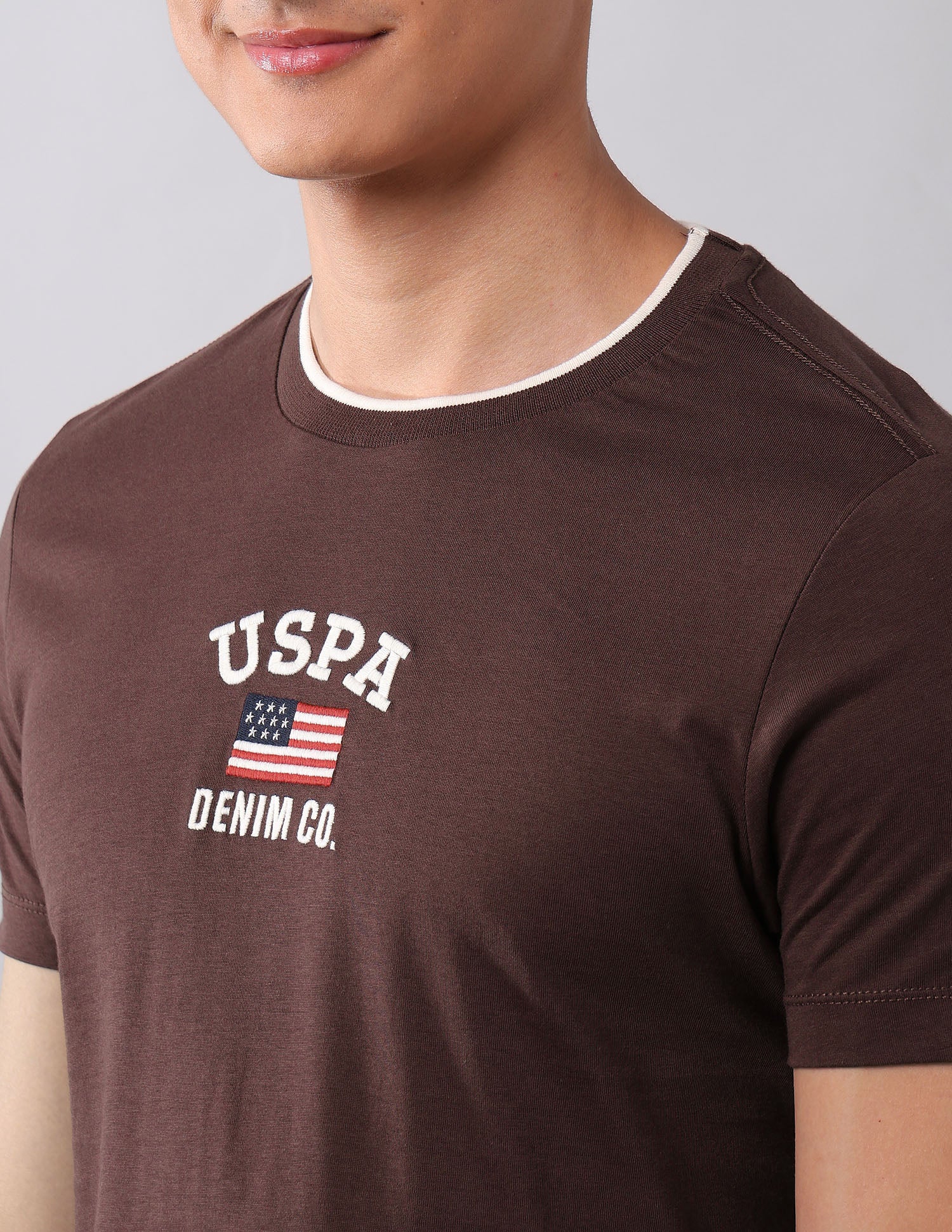 Muscle Fit Brand Embroidered T-Shirt Dark Brown - U.S. Polo Assn. India | Large