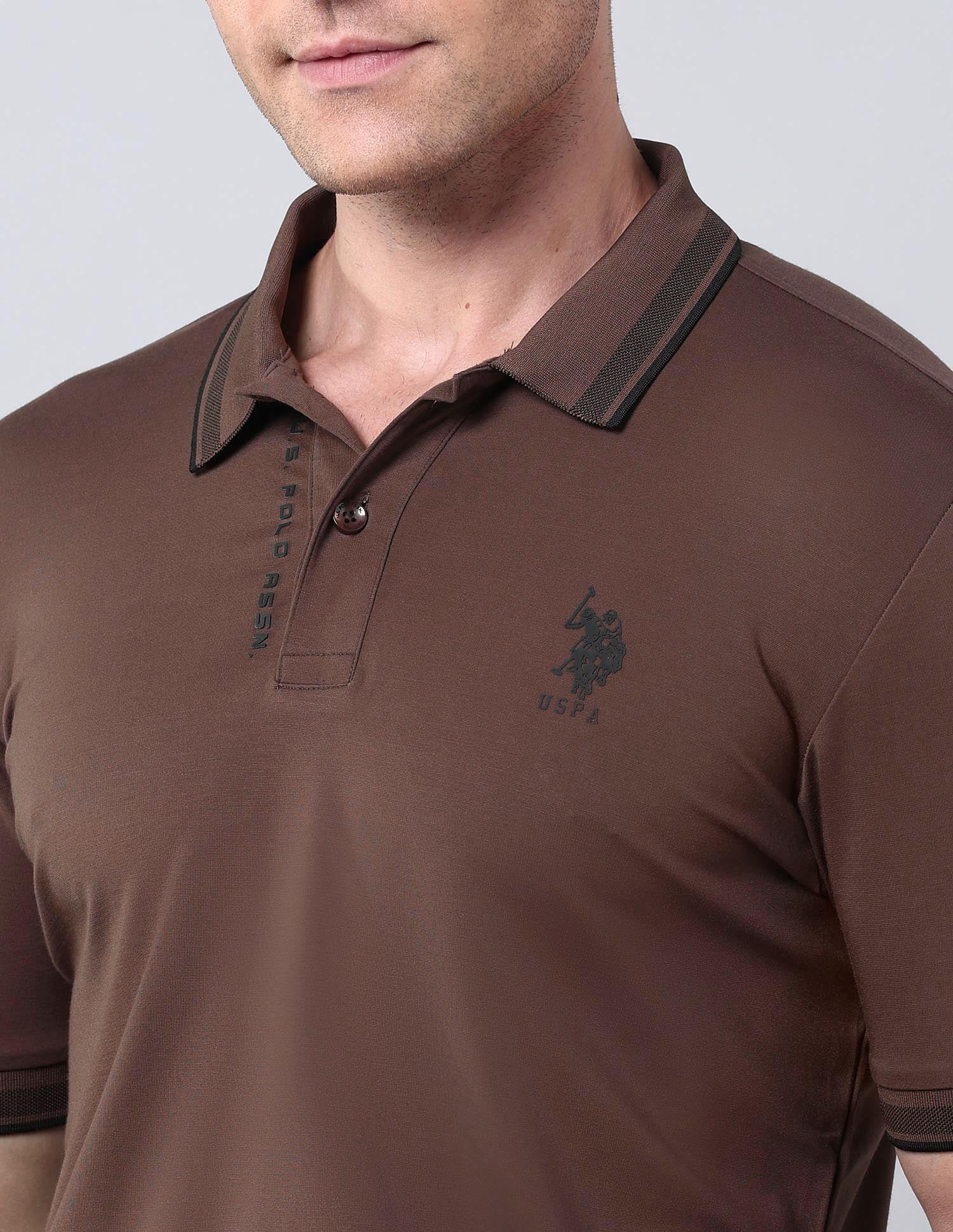 Muscle Fit Solid Black Label Polo Shirt Dark Brown - U.S. Polo Assn. India | Large