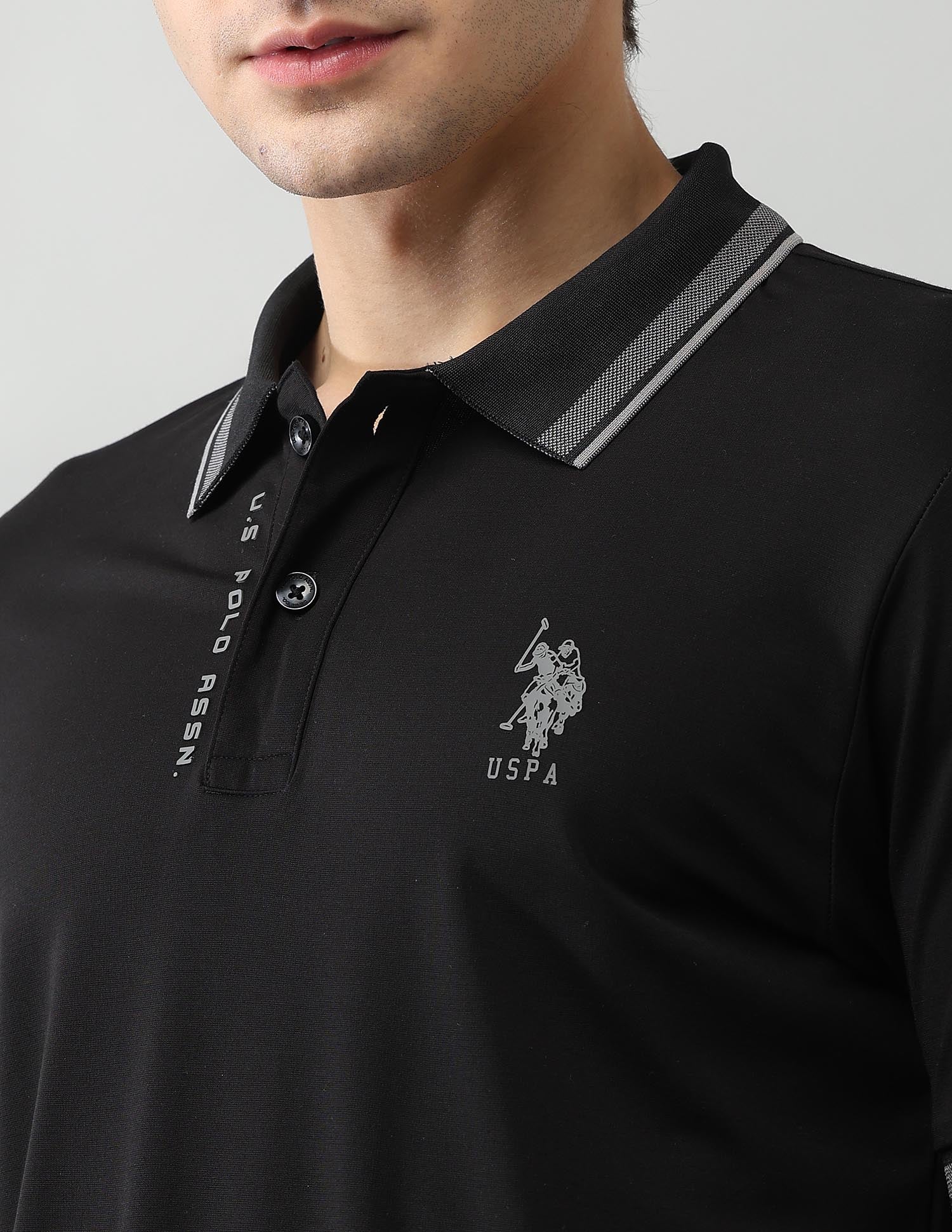 Solid Pure Cotton Black Label Polo Shirt Black - U.S. Polo Assn. India | Large
