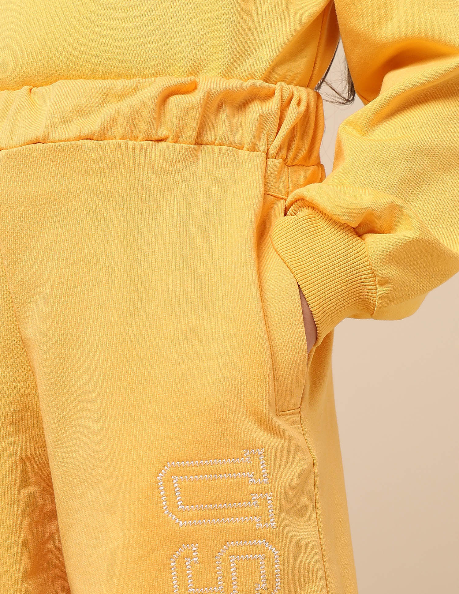 Girls Brand Embroidered Mid Rise Joggers Yellow - U.S. POLO ASSN. | Large