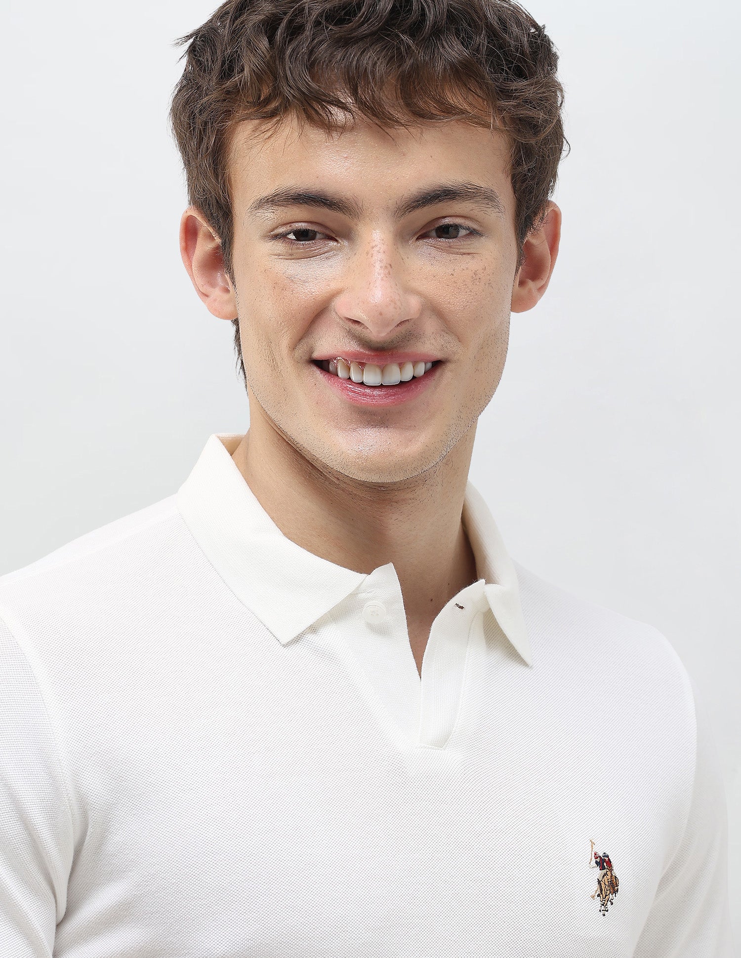 Solid Slim Fit Polo Shirt Ivory - U.S. Polo Assn. India | Large