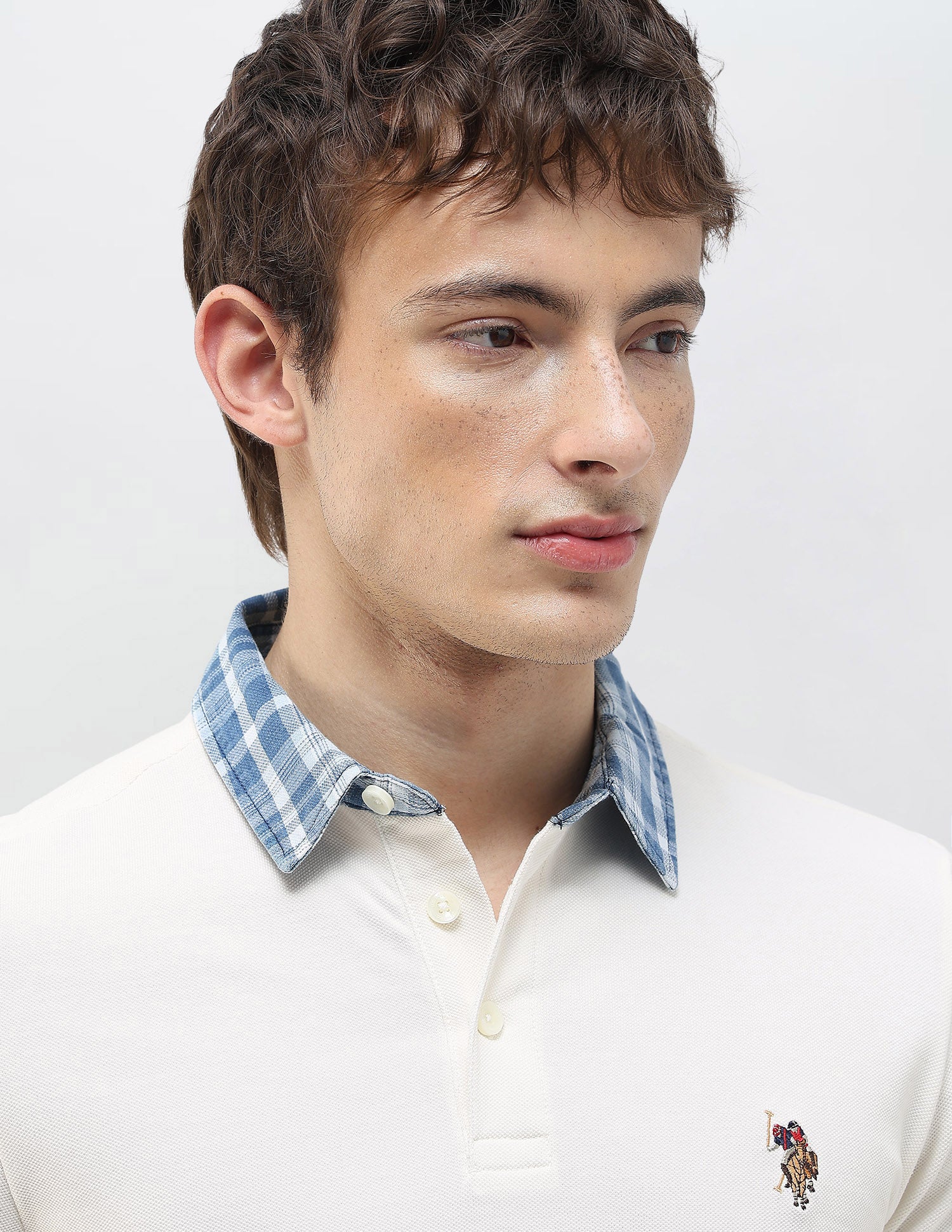 Solid Slim Fit Polo Shirt Ivory - U.S. Polo Assn. India | Large