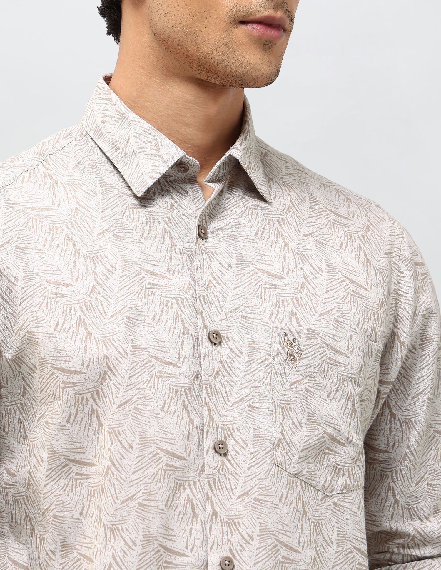 Tropical Printed Tailored Fit shirt Khaki - U.S. POLO ASSN. | Large