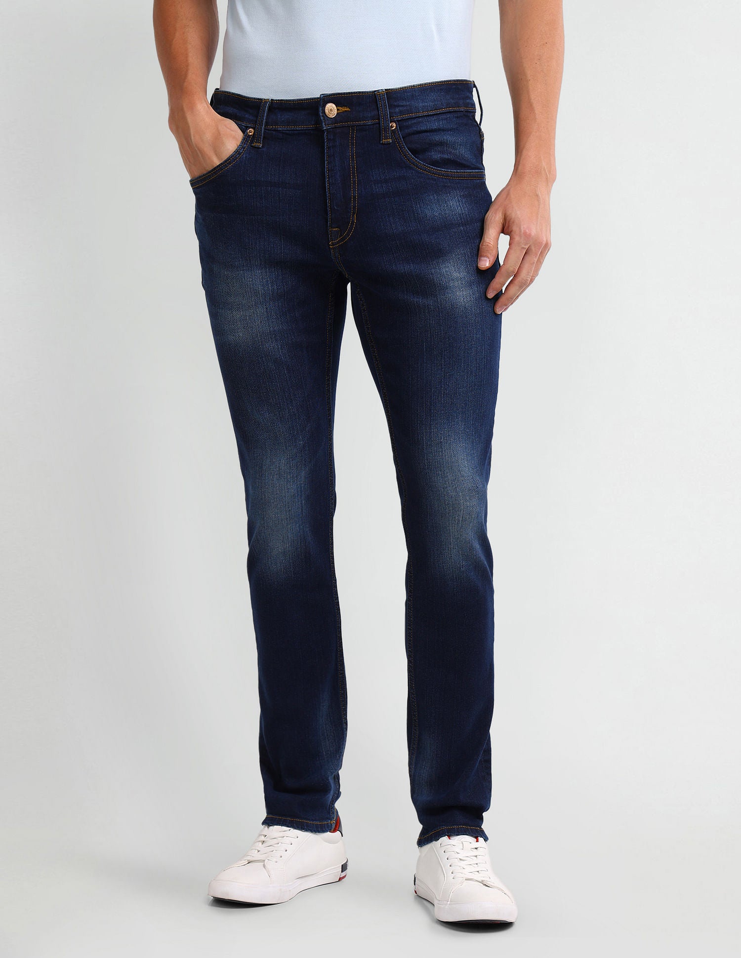 Brandon Slim Tapered Blue Jeans Blue - U.S. Polo Assn. India | Large
