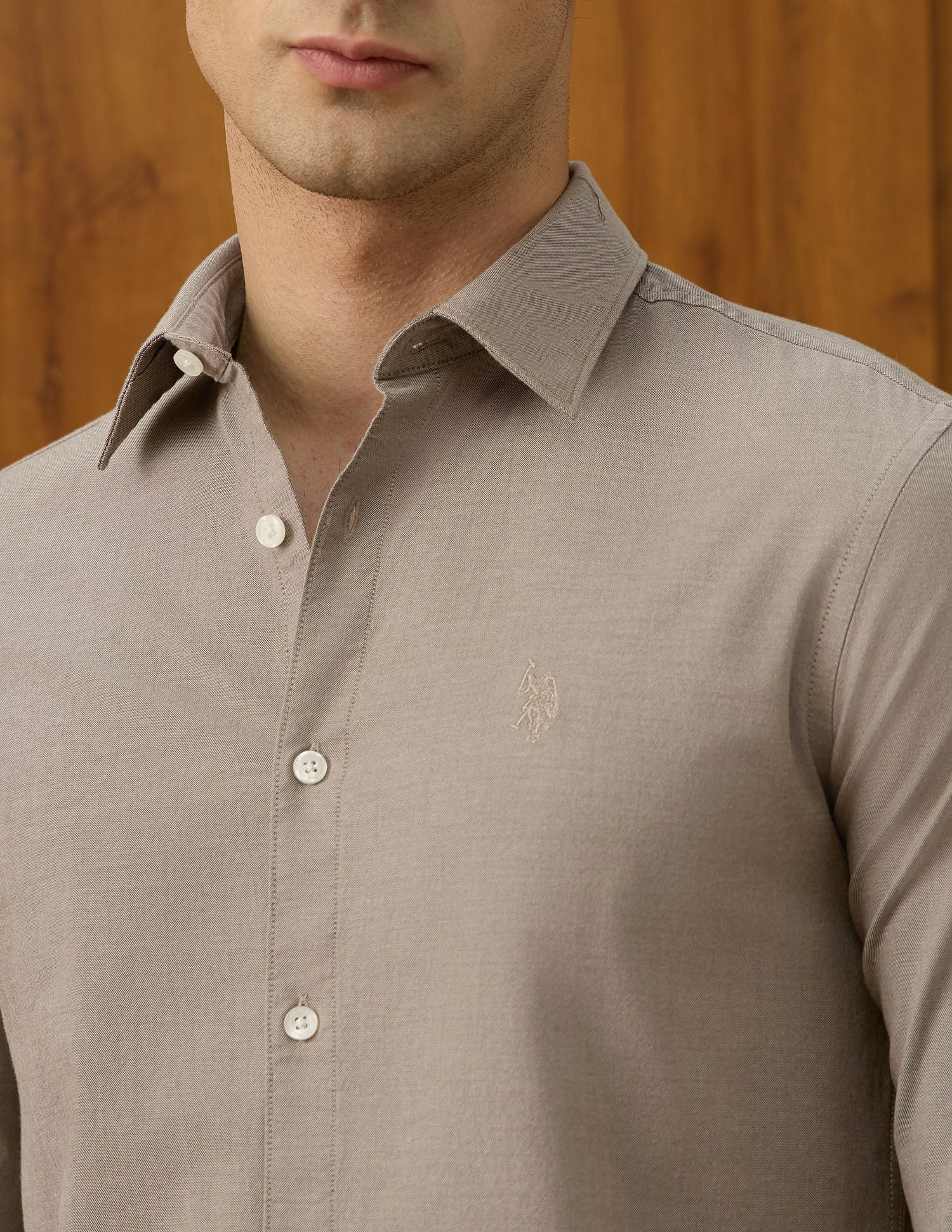 Tailored Fit Equestrian Aisle Theater Shirt Brown - U.S. POLO ASSN. | Large