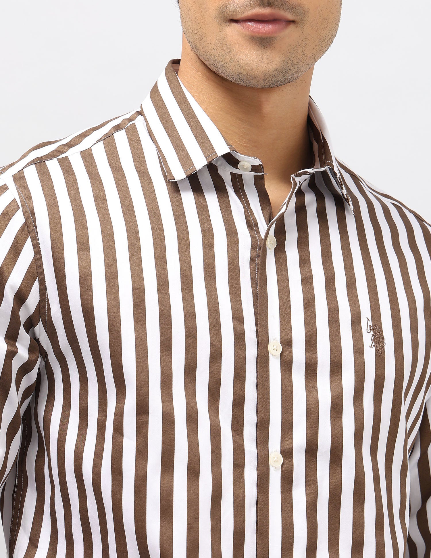 Vertical Striped Tailored Fit Shirt Brown - U.S. POLO ASSN. | Large