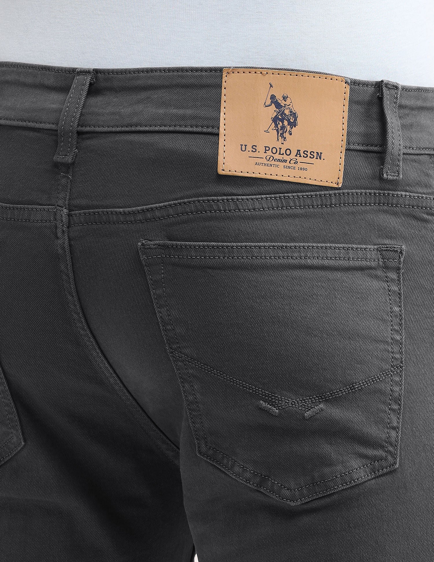 Brandon Slim tapered Fit Jeans Black - U.S. Polo Assn. India | Large