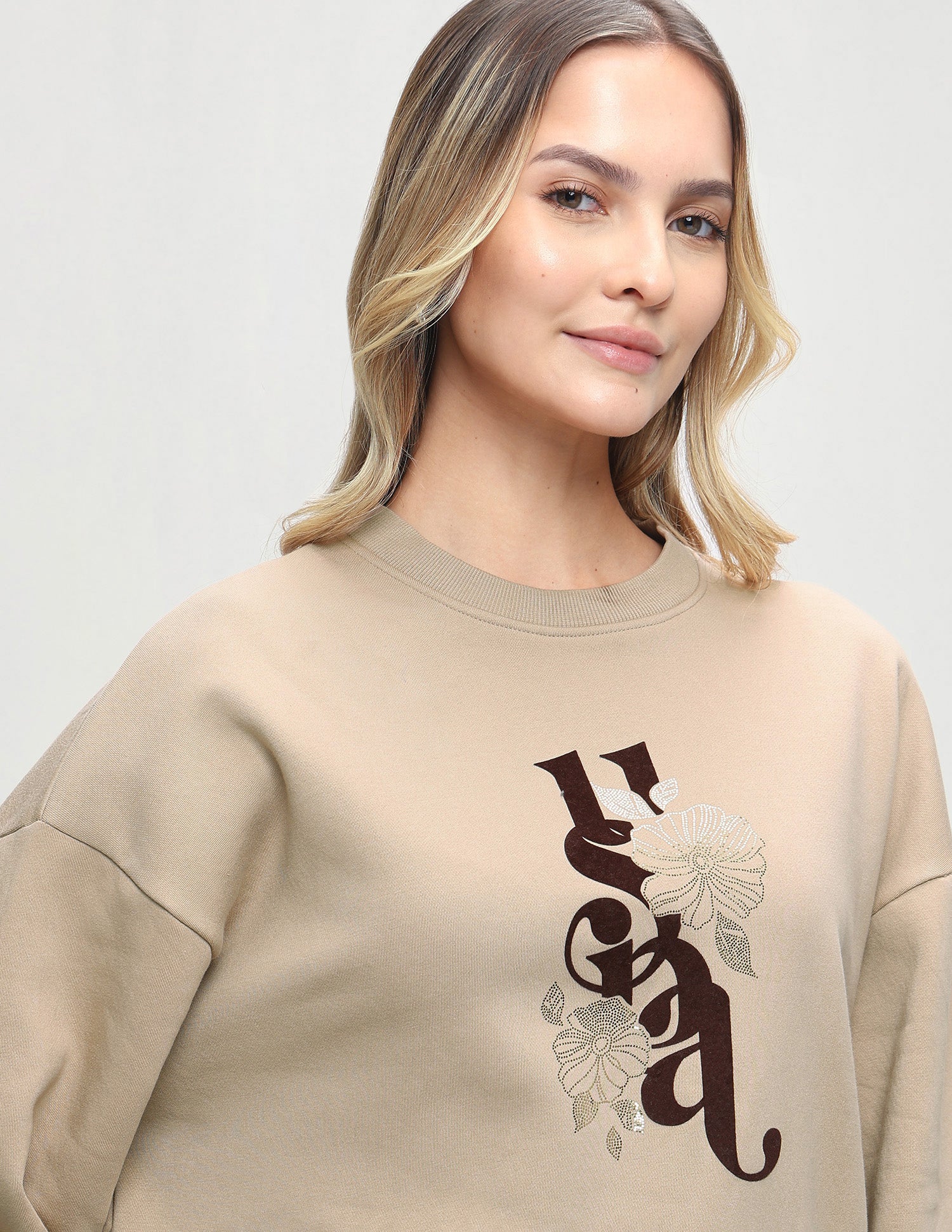 Brand Floral Embellished Oversized Fit Sweatshirt Beige - U.S. Polo Assn. India | Large