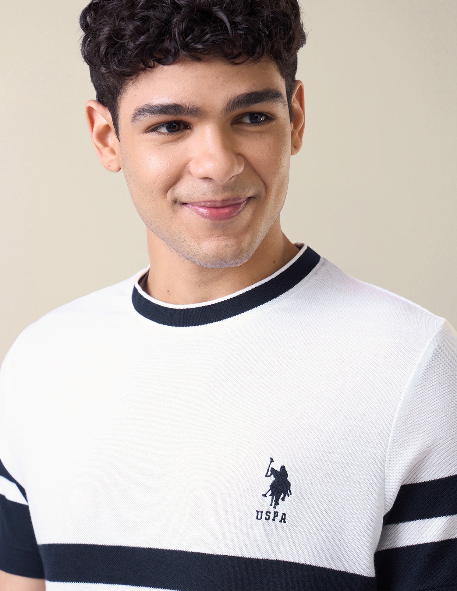Colourblocked Slim Fit T-Shirt White - U.S. Polo Assn. India | Large