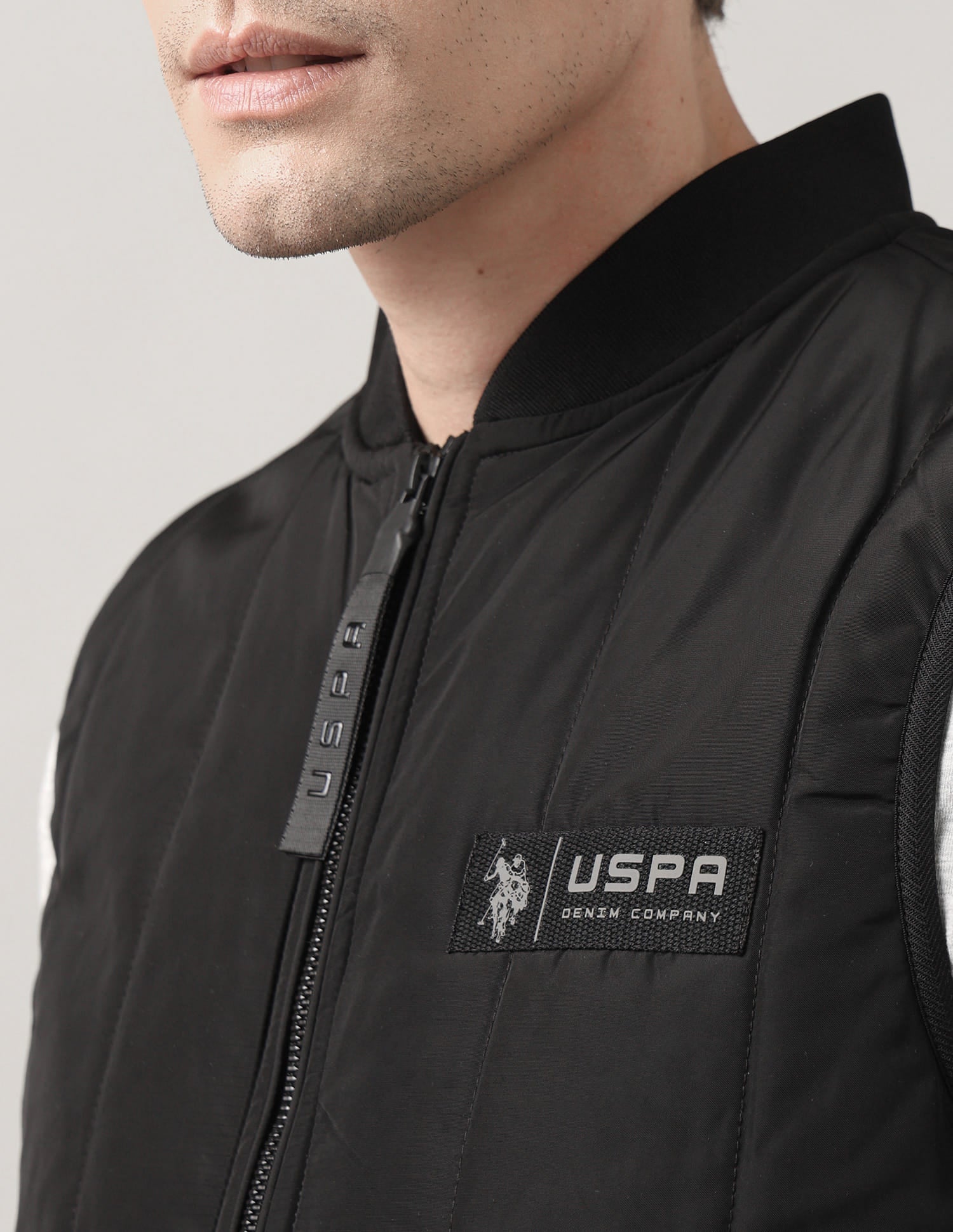 Colour blocked Regular Fit Jacket Black - U.S. Polo Assn. India | Large