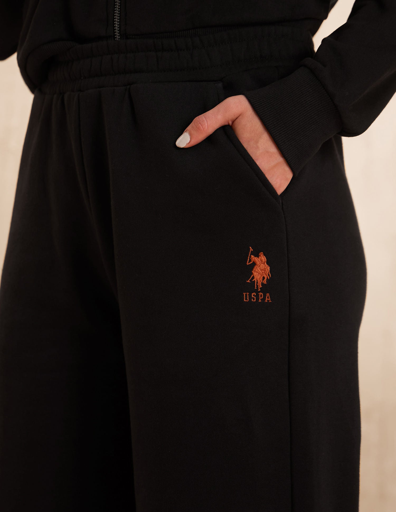 Solid Wide Leg Fit Trousers Black - U.S. Polo Assn. India | Large