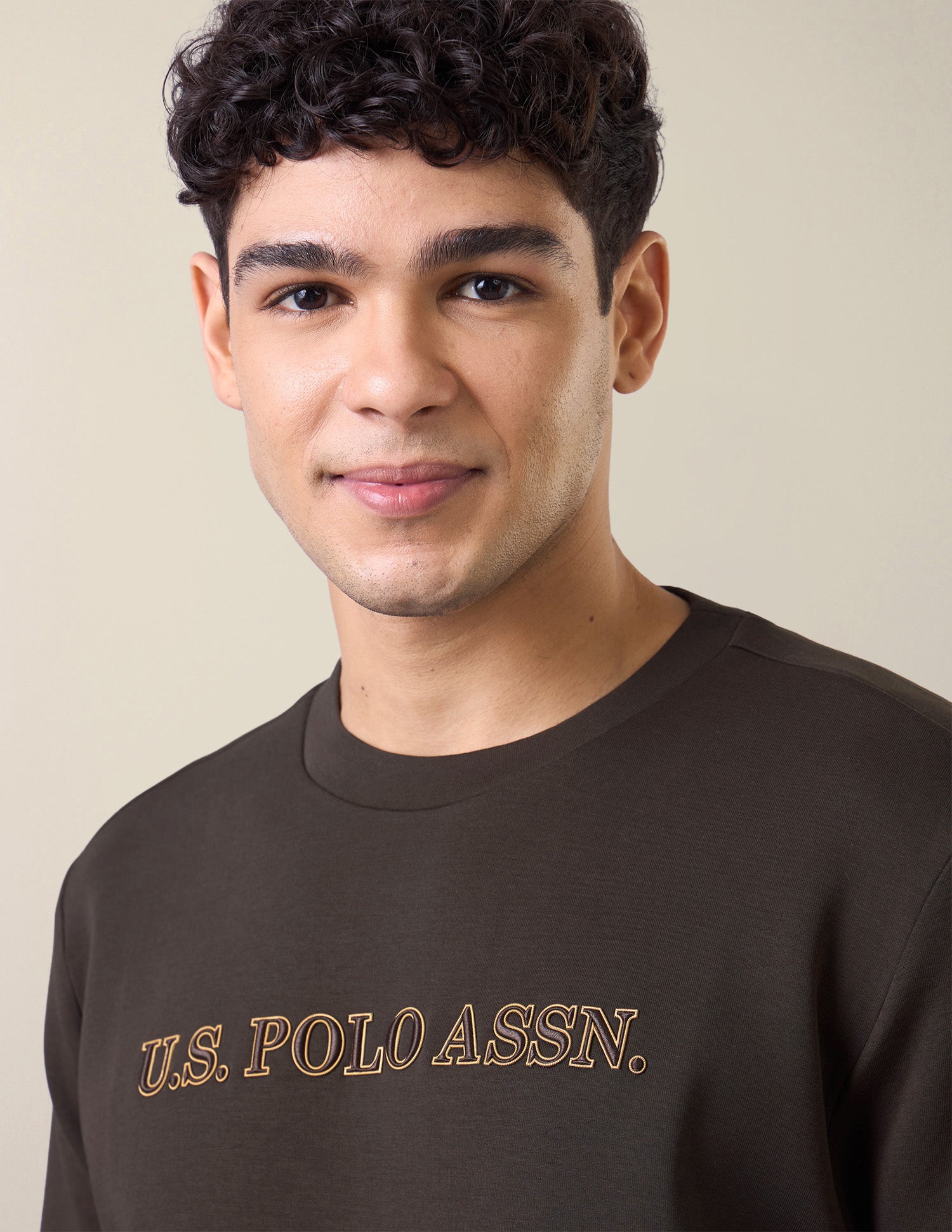 Brand Applique Slim Fit Sweatshirt Dark Brown - U.S. Polo Assn. India | Large