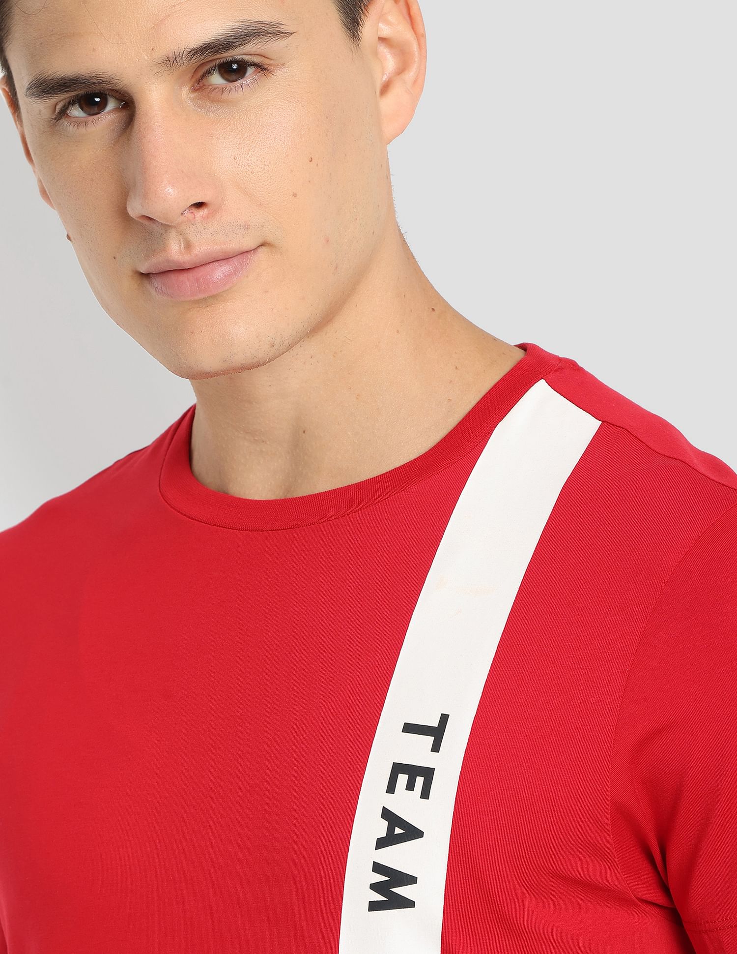 Brand Stripe Training T-Shirt Red - U.S. Polo Assn. India | Large