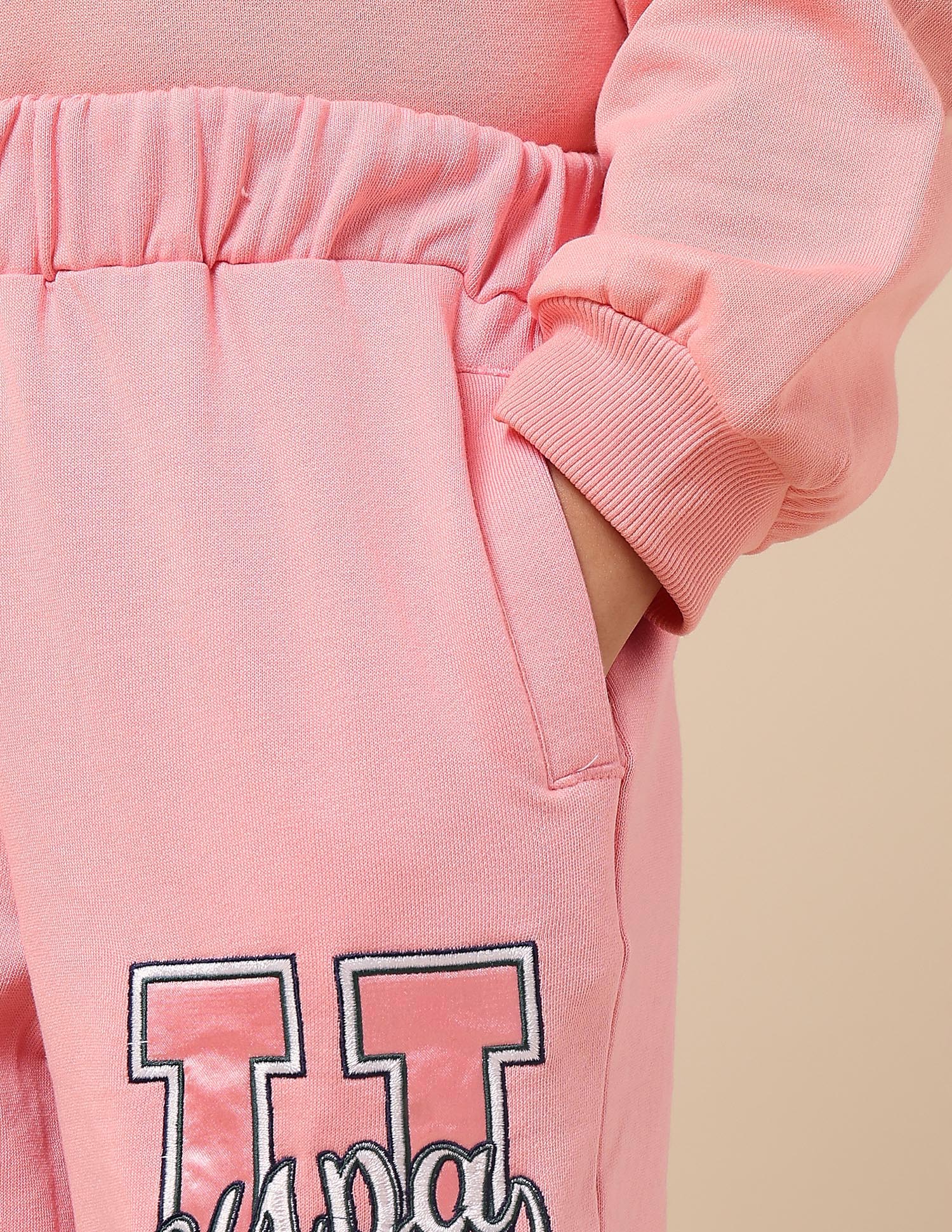 Girls Brand Embroidered Mid Rise Joggers Pink - U.S. POLO ASSN. | Large