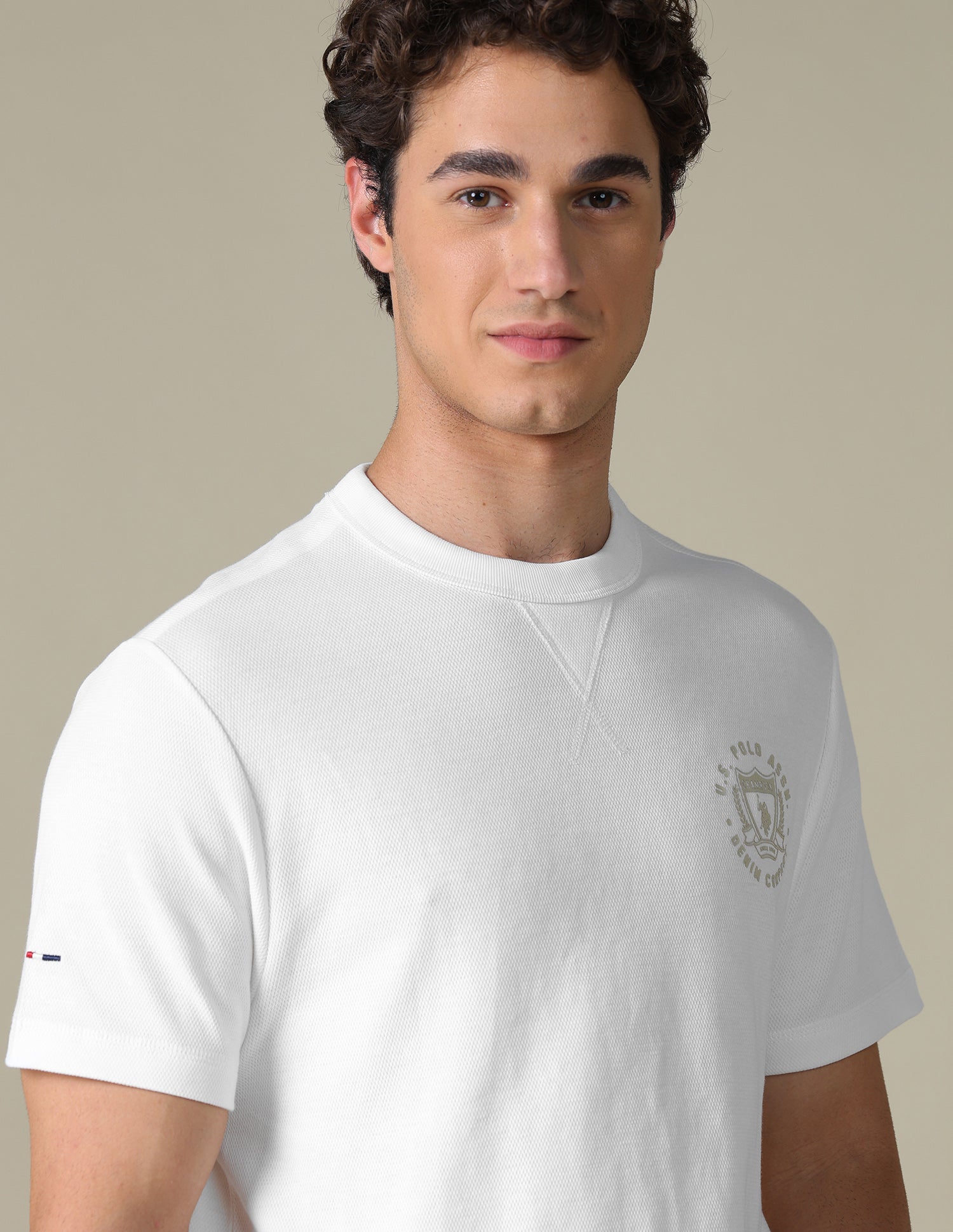 Solid Slim Fit T-Shirt Ivory - U.S. Polo Assn. India | Large