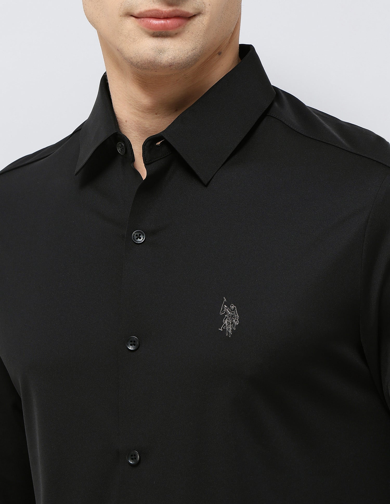 Solid Tailored Fit Shirt Black - U.S. POLO ASSN. | Large