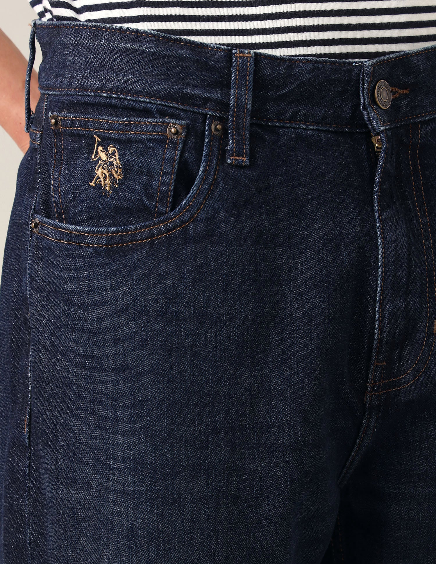 Logan Loose Straight Fit Whiskered Jeans Rinse Blue - U.S. Polo Assn. India | Large
