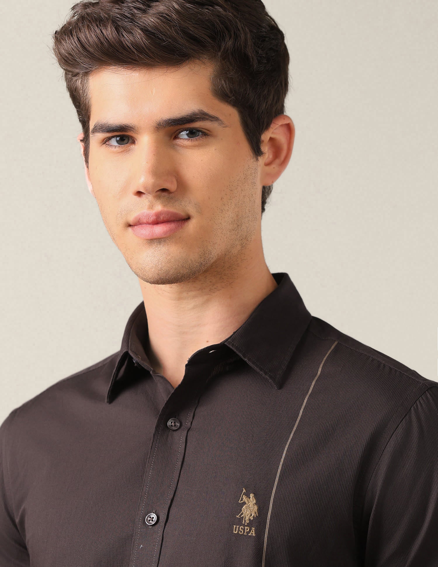 Tailored Fit Dobby Shirt Brown - U.S. Polo Assn. India | Large