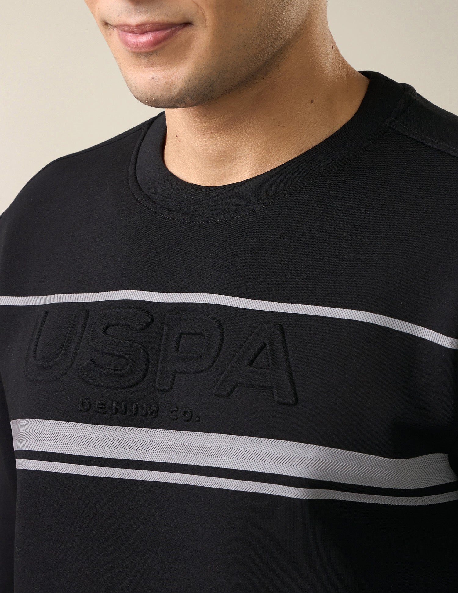 Brand Embossed Regular Fit Sweatshirt Black - U.S. Polo Assn. India | Large