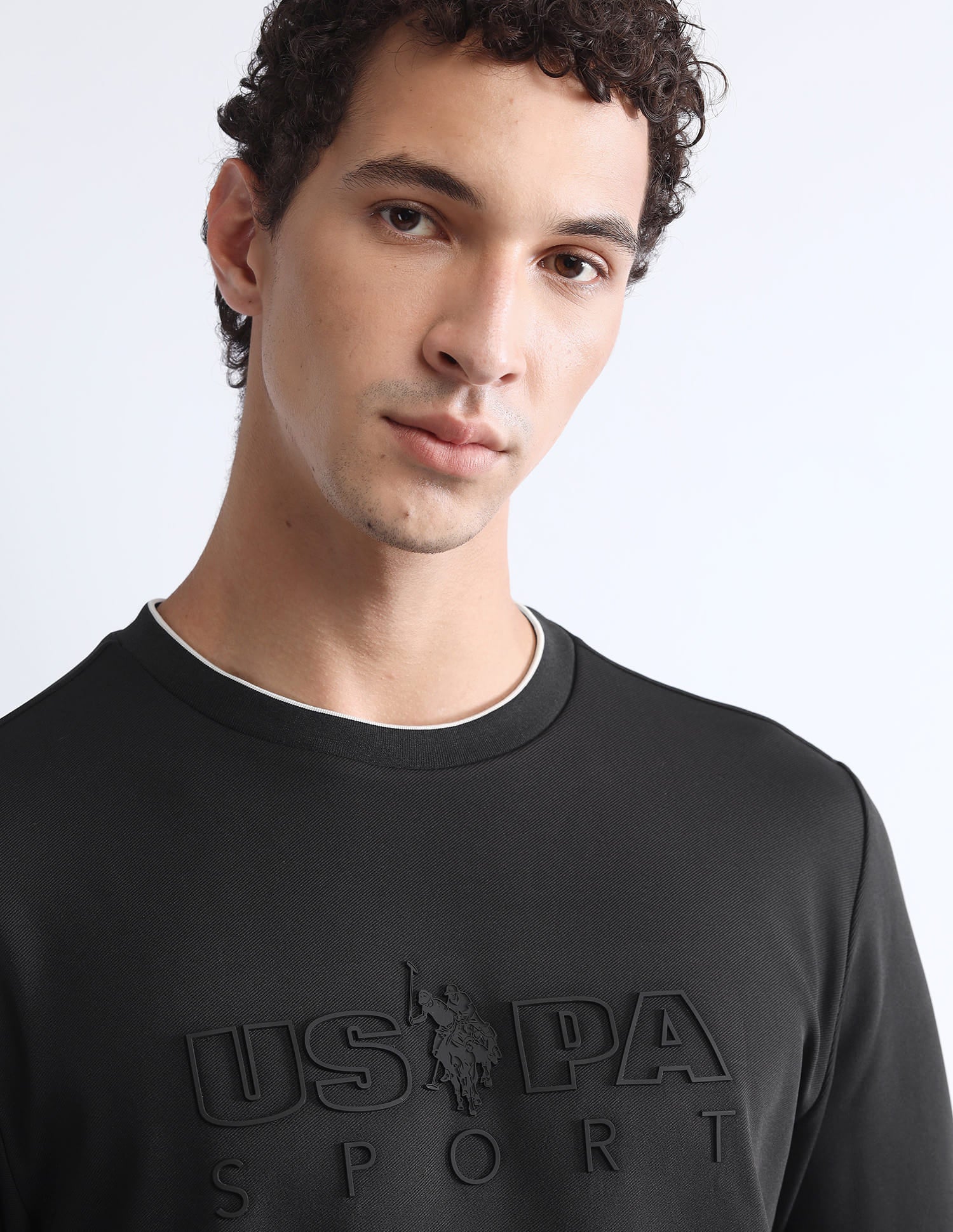 Brand Embossed Slim Fit Active Sweatshirt Black - U.S. Polo Assn. India | Large