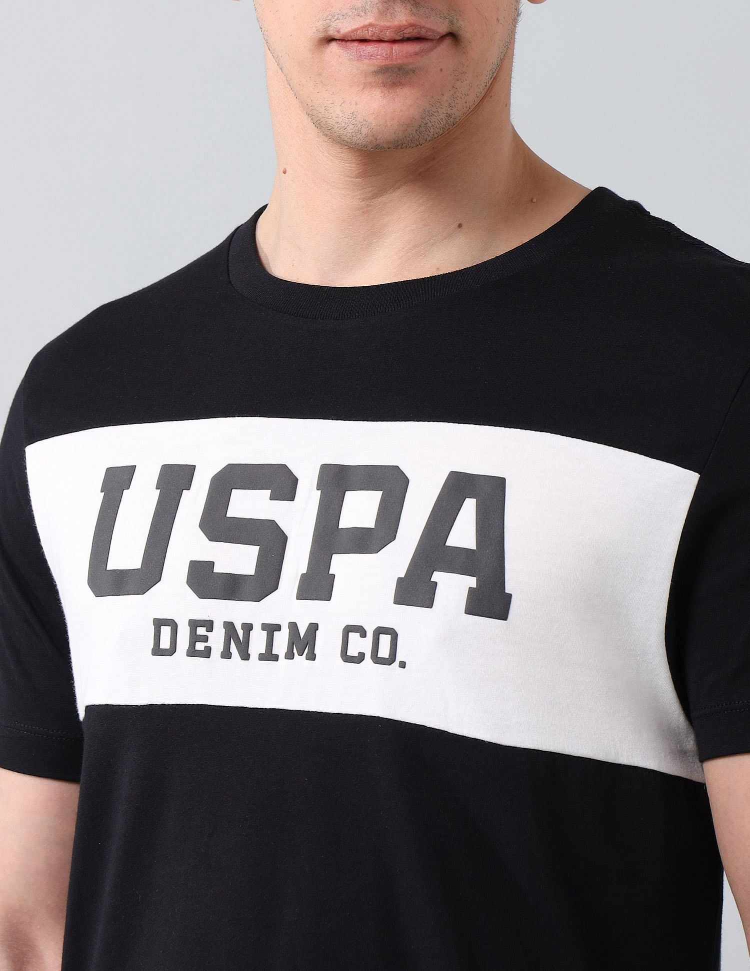 Muscle Fit Brand Printed T-Shirt Black - U.S. Polo Assn. India | Large