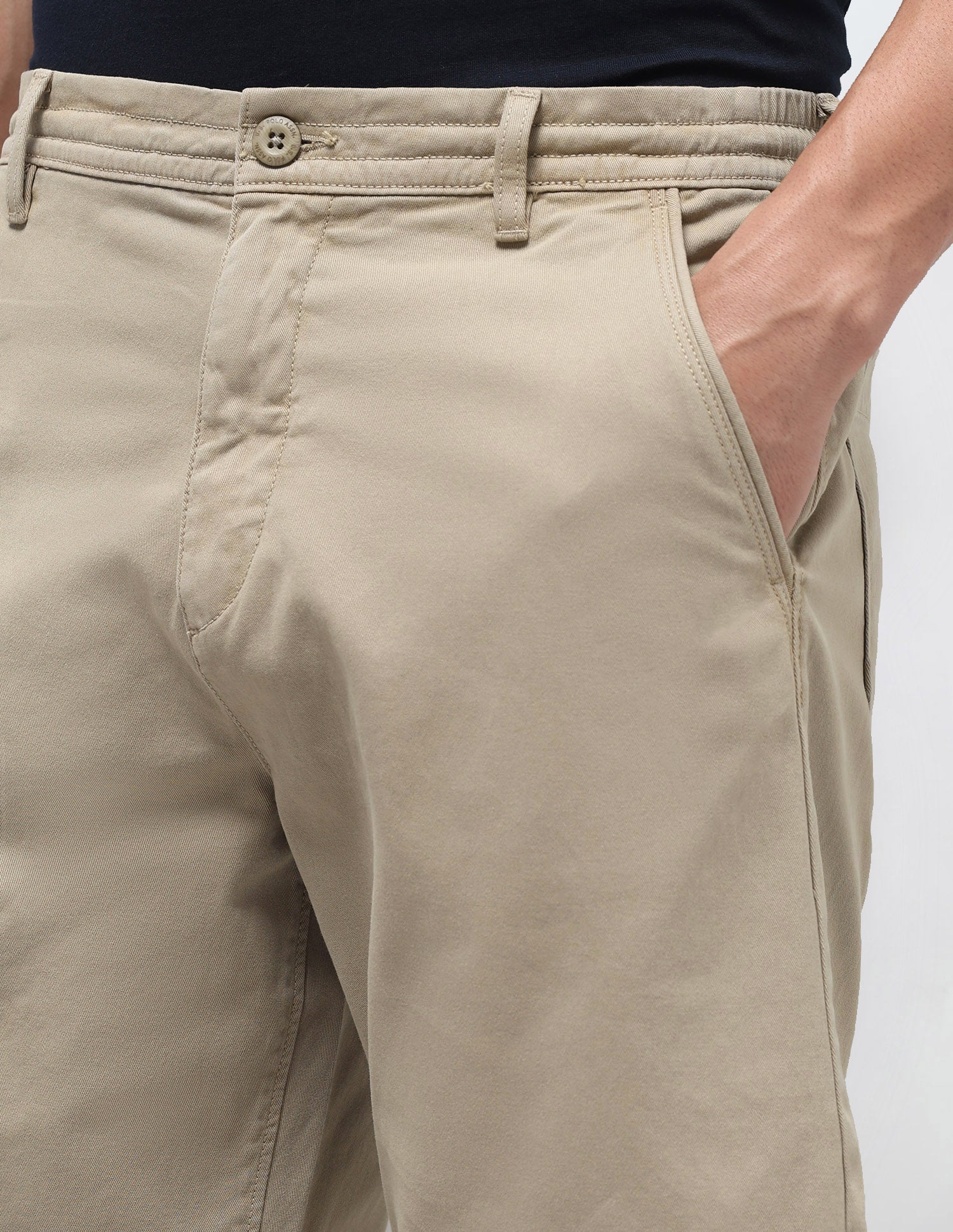 Mid Rise Slim Fit Shorts Khaki - U.S. Polo Assn. India | Large