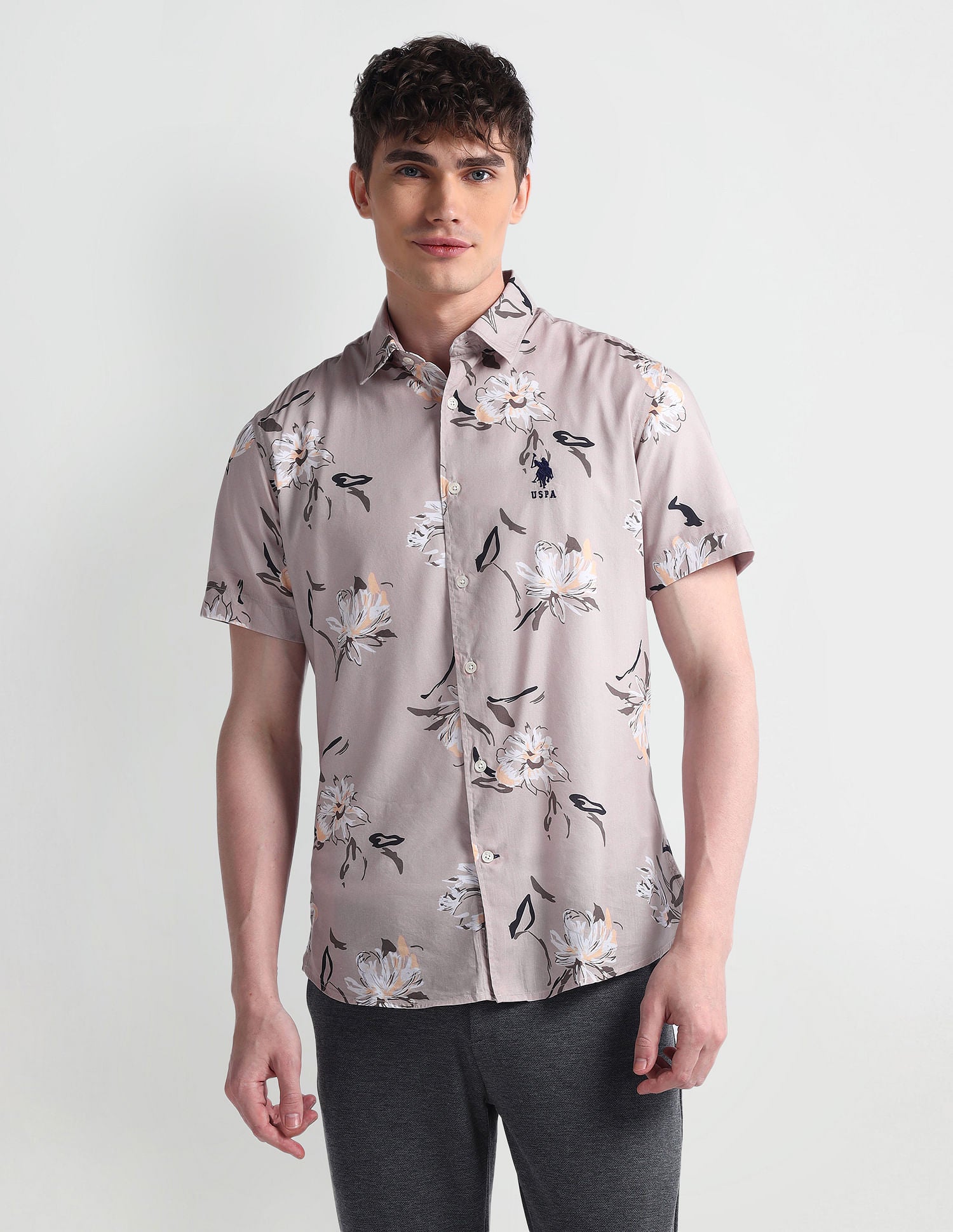 Slim Fit Floral Print Shirt Light Pink - U.S. POLO ASSN. | Large