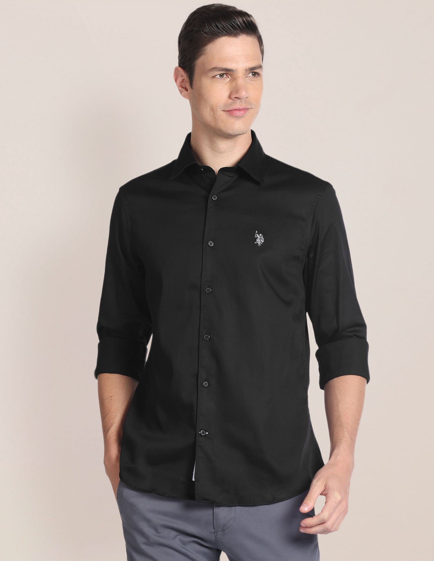 Cutaway Collar Solid Shirt Black - U.S. POLO ASSN. | Large