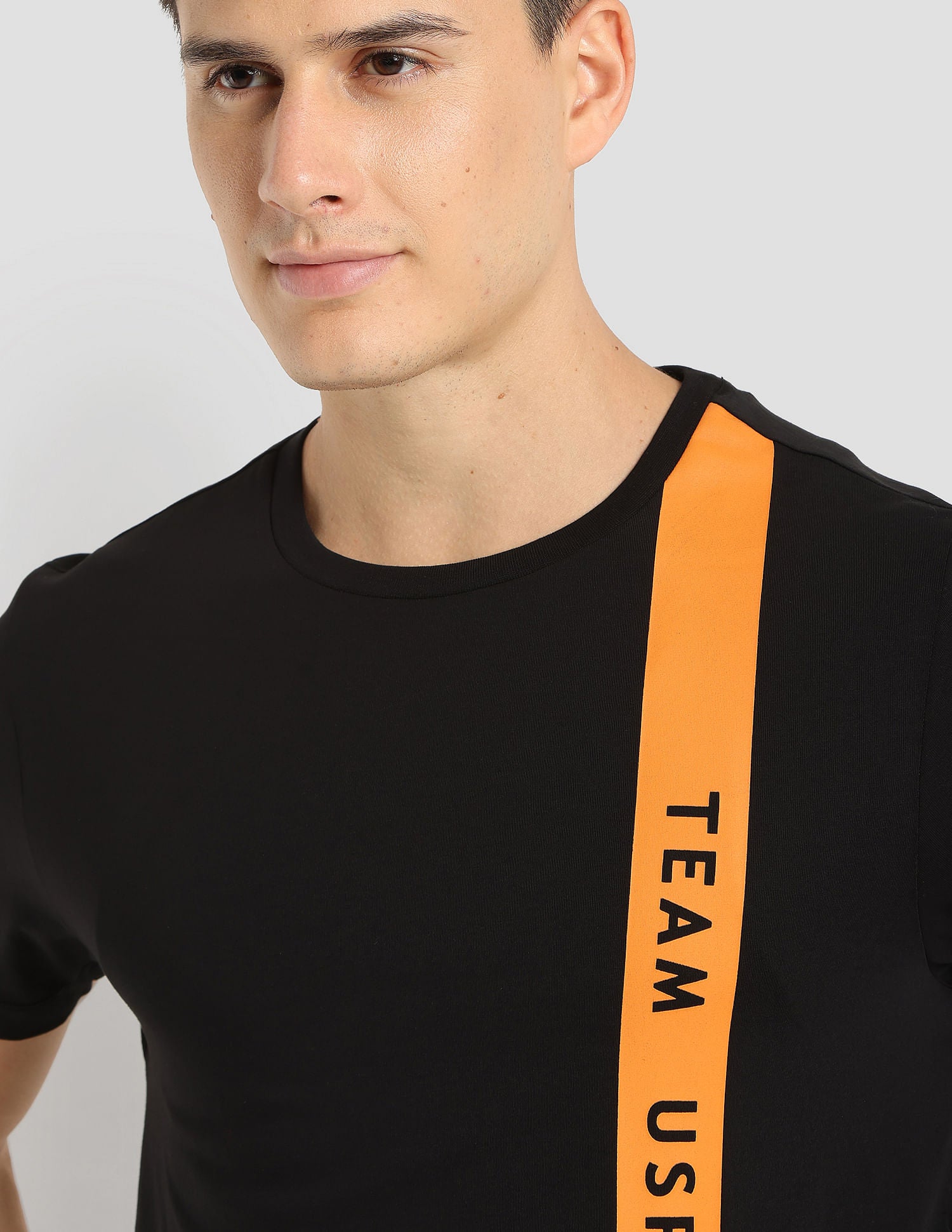Brand Stripe Training T-Shirt Black - U.S. Polo Assn. India | Large