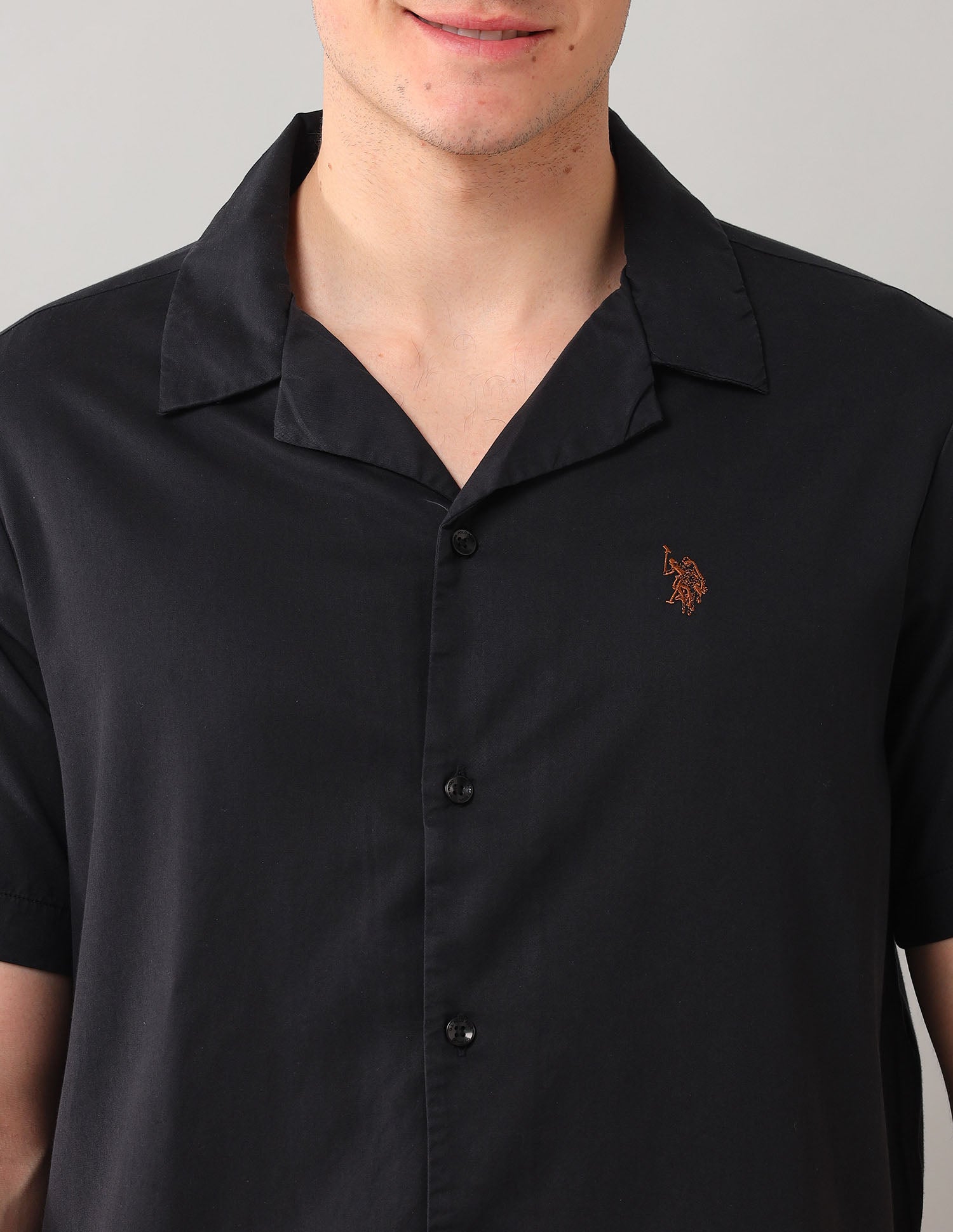 Relaxed Fit Solid Shirt Black - U.S. Polo Assn. India | Large